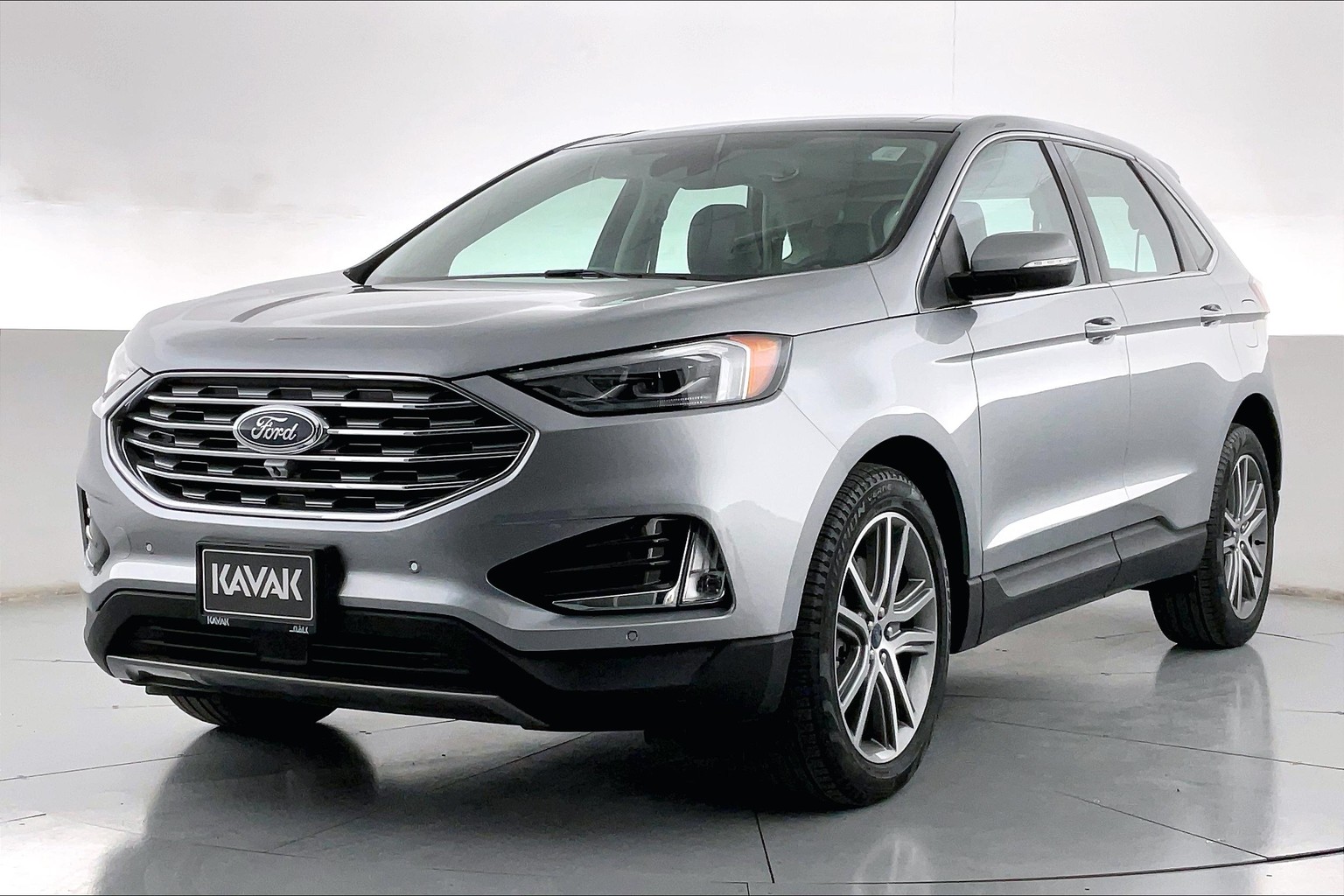 Used Ford Edge Titanium Plus Suv Cars For Sale Kavak Uae