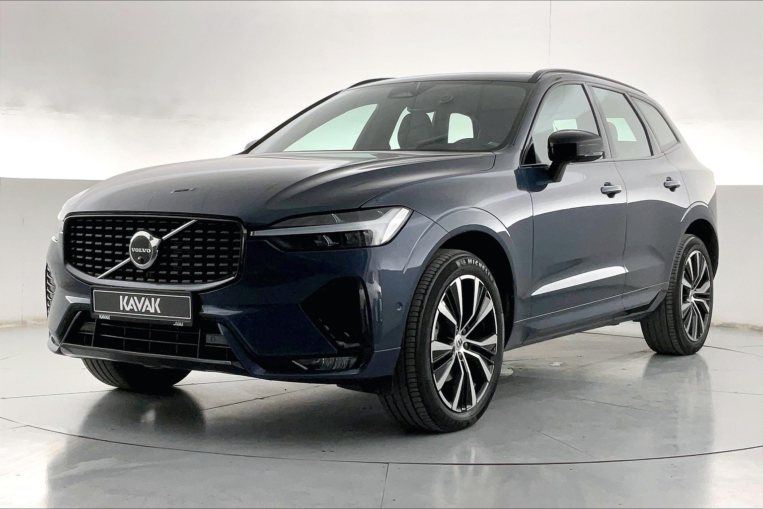 Used Volvo Xc60 B5 ULTIMATE DARK Suv 2023 Cars for Sale | KAVAK UAE