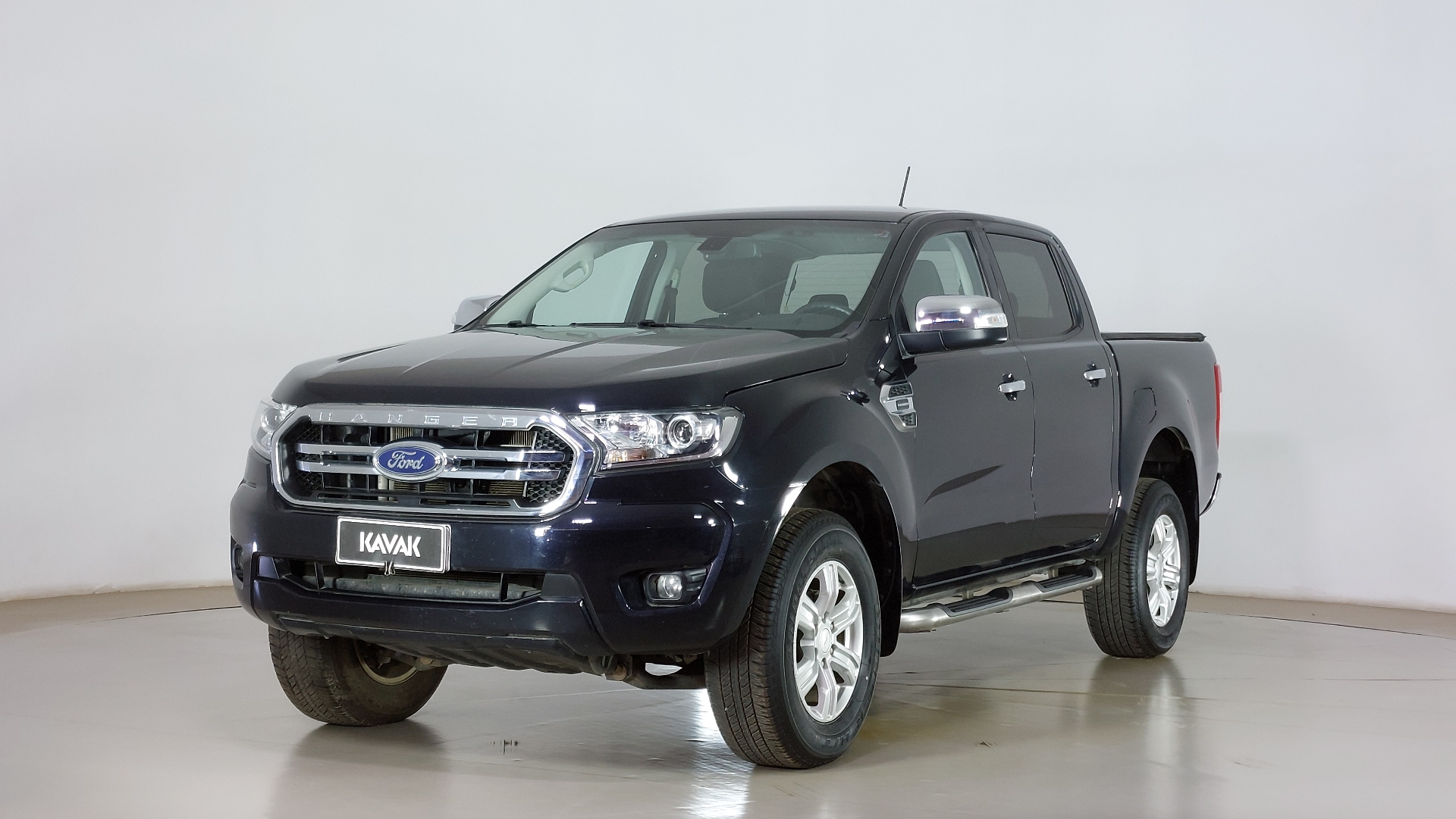 Autos Ford Ranger 2.5 XLT 4X2 DOB. CAB. MT Pickup 2022 usados | KAVAK Chile
