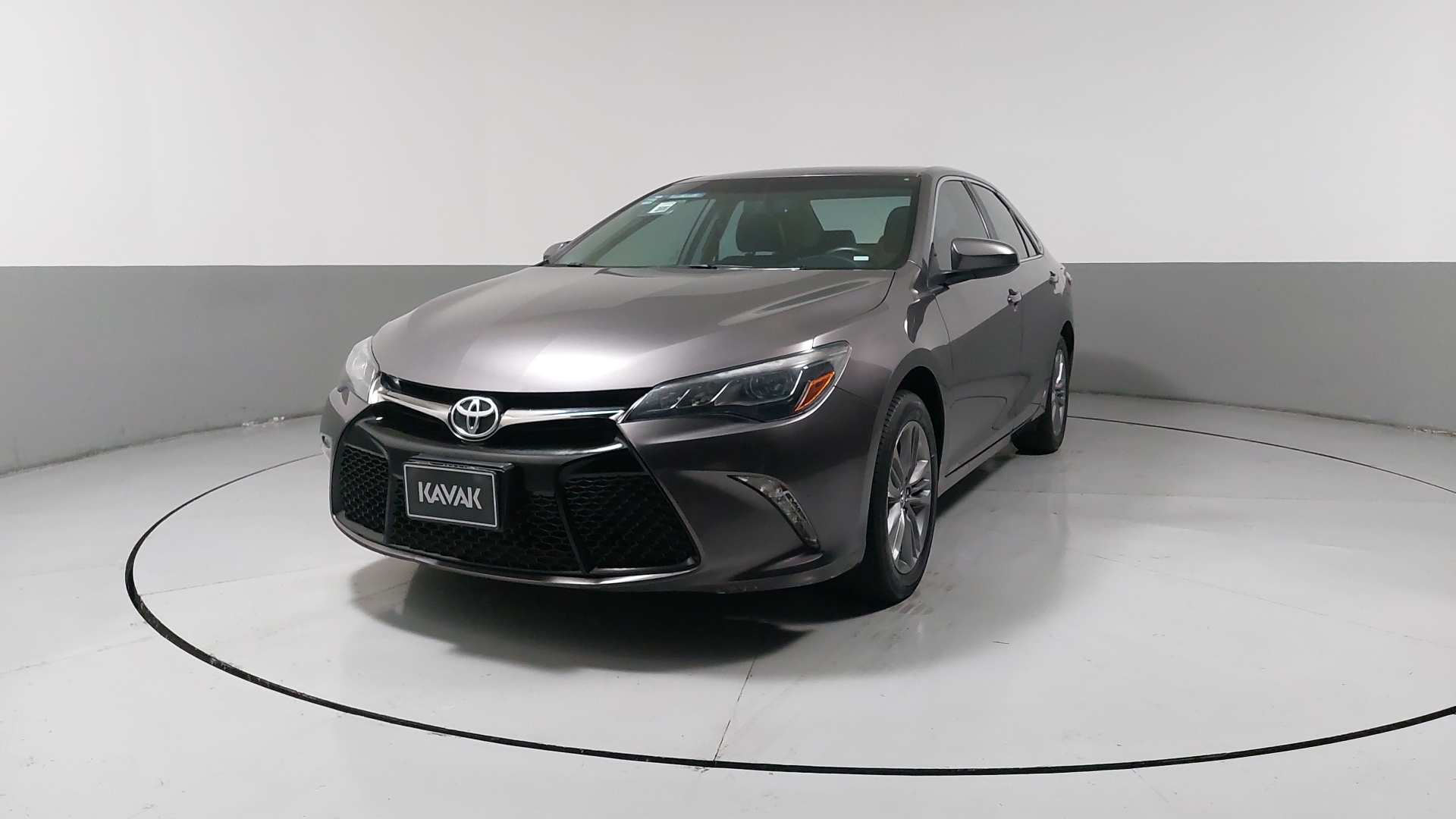 Autos Toyota Camry 3.5 XSE V6 AT Sedan 2017 usados | KAVAK México