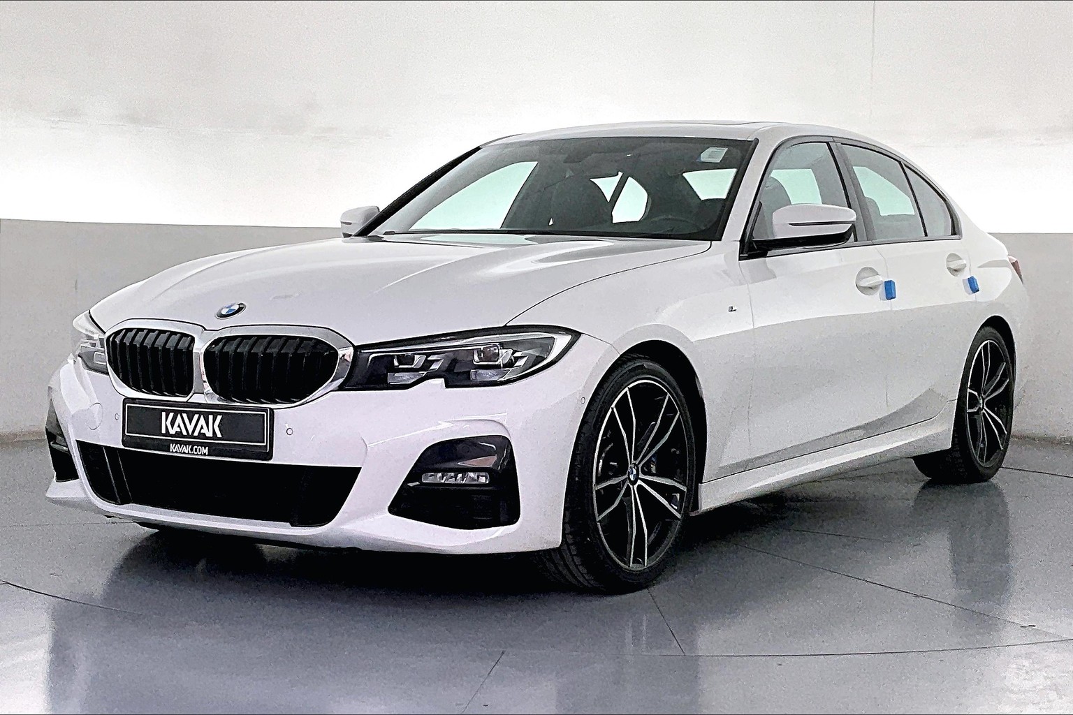 Used Bmw 330i M SPORT Sedan 2021 Cars for Sale | KAVAK UAE