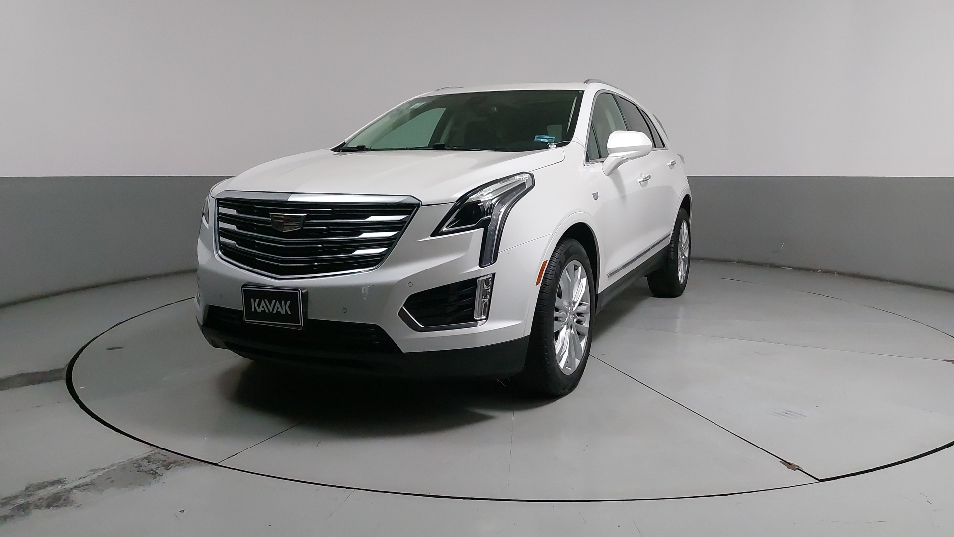 Autos Cadillac Xt5 3.6 PREMIUM B AUTO 4WD Suv 2019 usados | KAVAK México