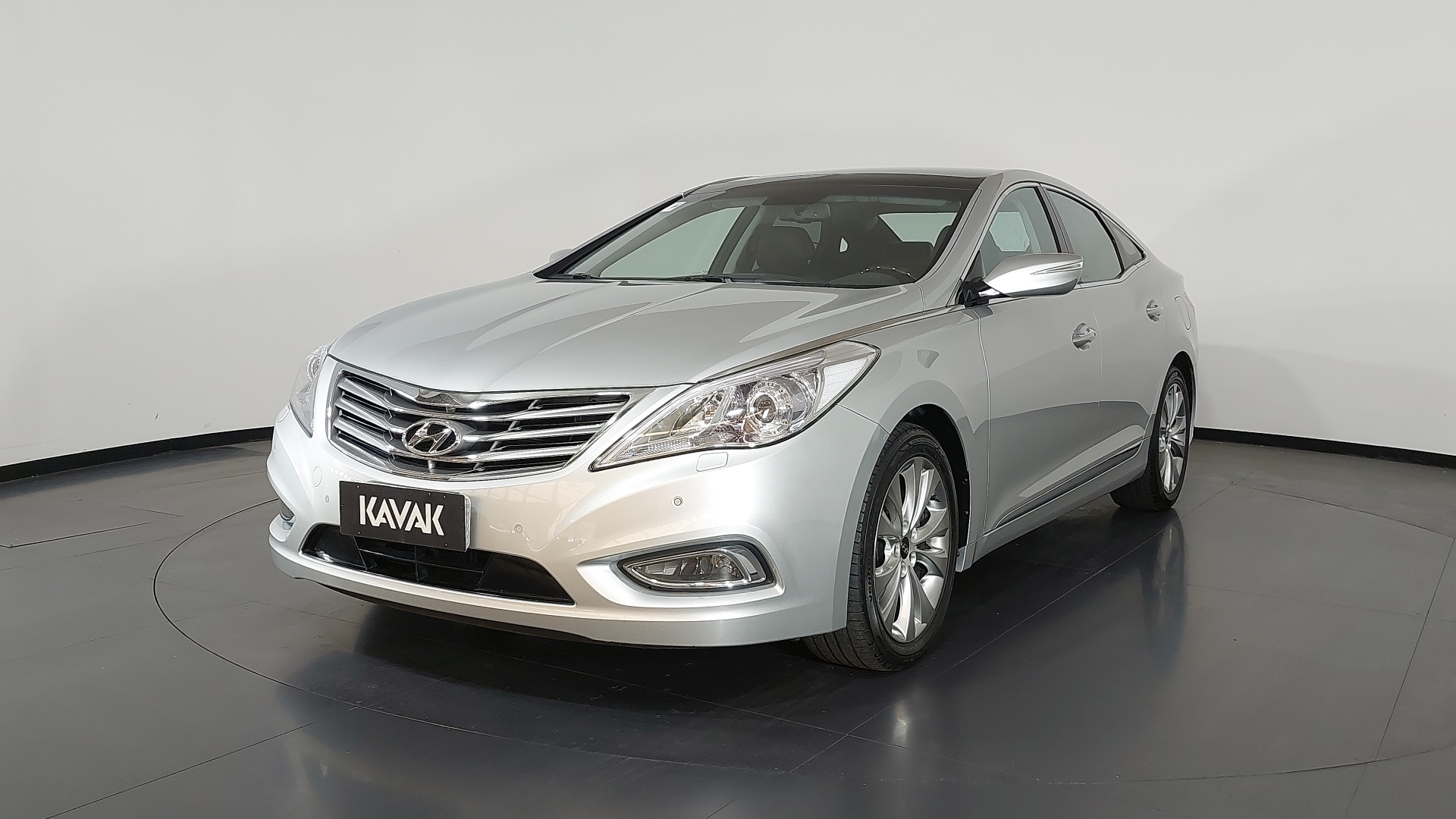 Carros Hyundai Azera MPFI GLS V6 Sedan 2013 usados | KAVAK Brasil