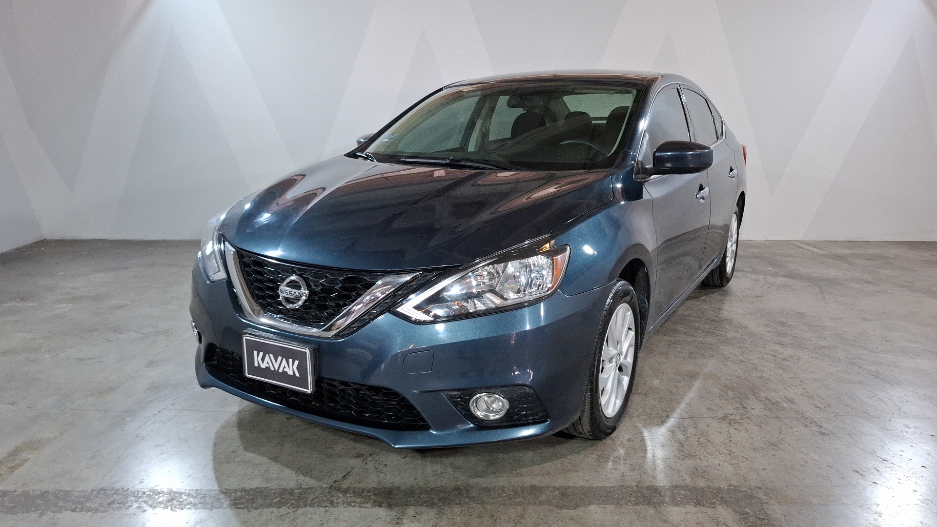 Autos Nissan Sentra 1.8 SENSE Sedan 2019 usados | KAVAK México