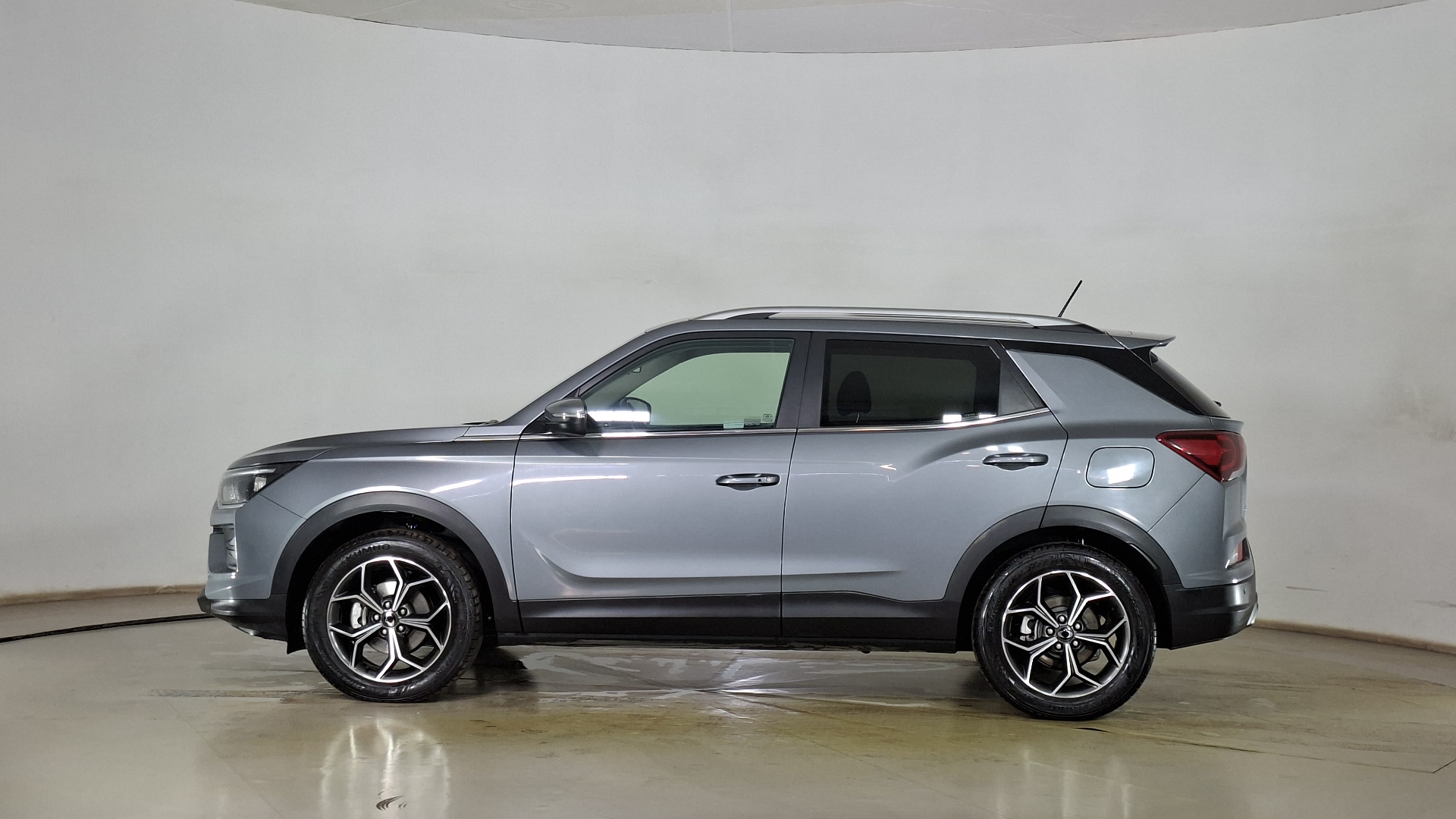 SsangYong Korando — foto 7 de 17