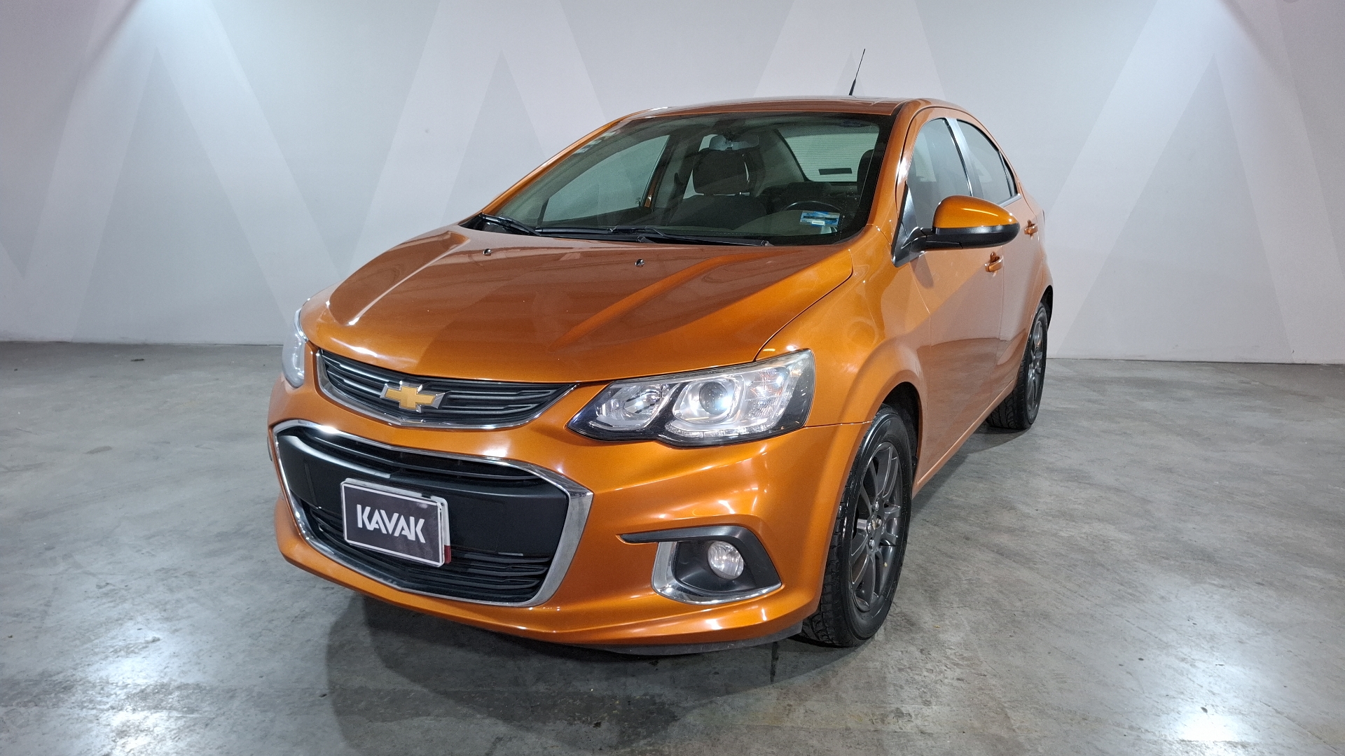 Autos Chevrolet Sonic 1.6 AT F PREMIER Sedan 2017 usados | KAVAK México