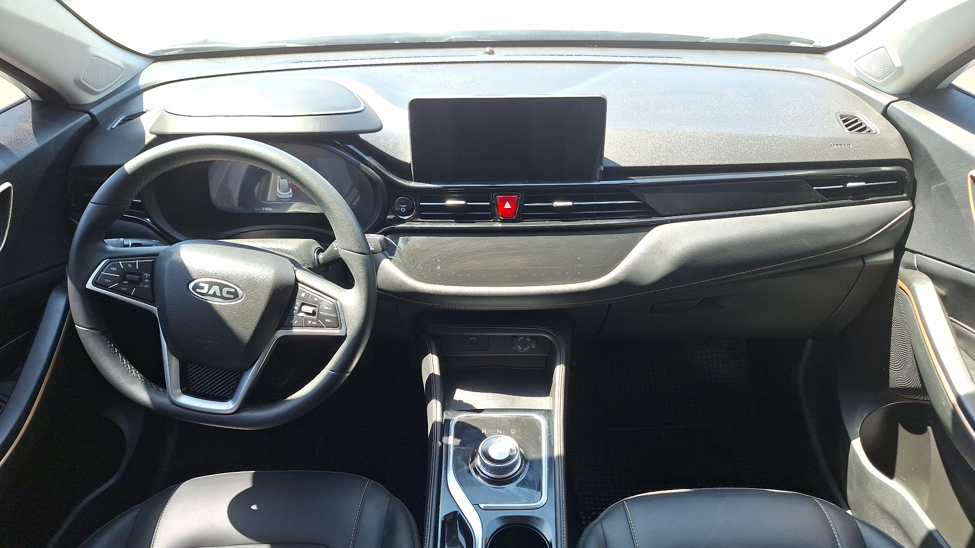 JAC E-Js4 — foto 6 de 16