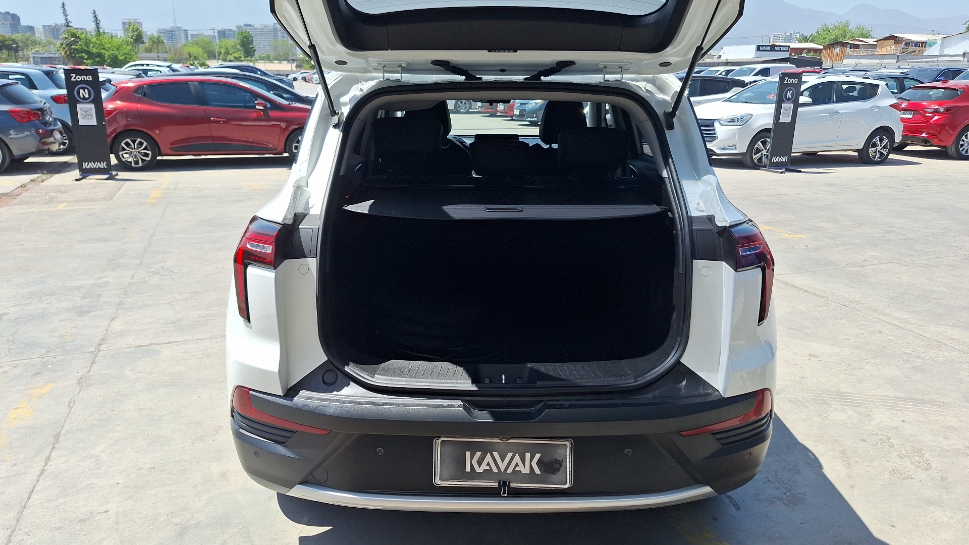 JAC E-Js4 — foto 4 de 16