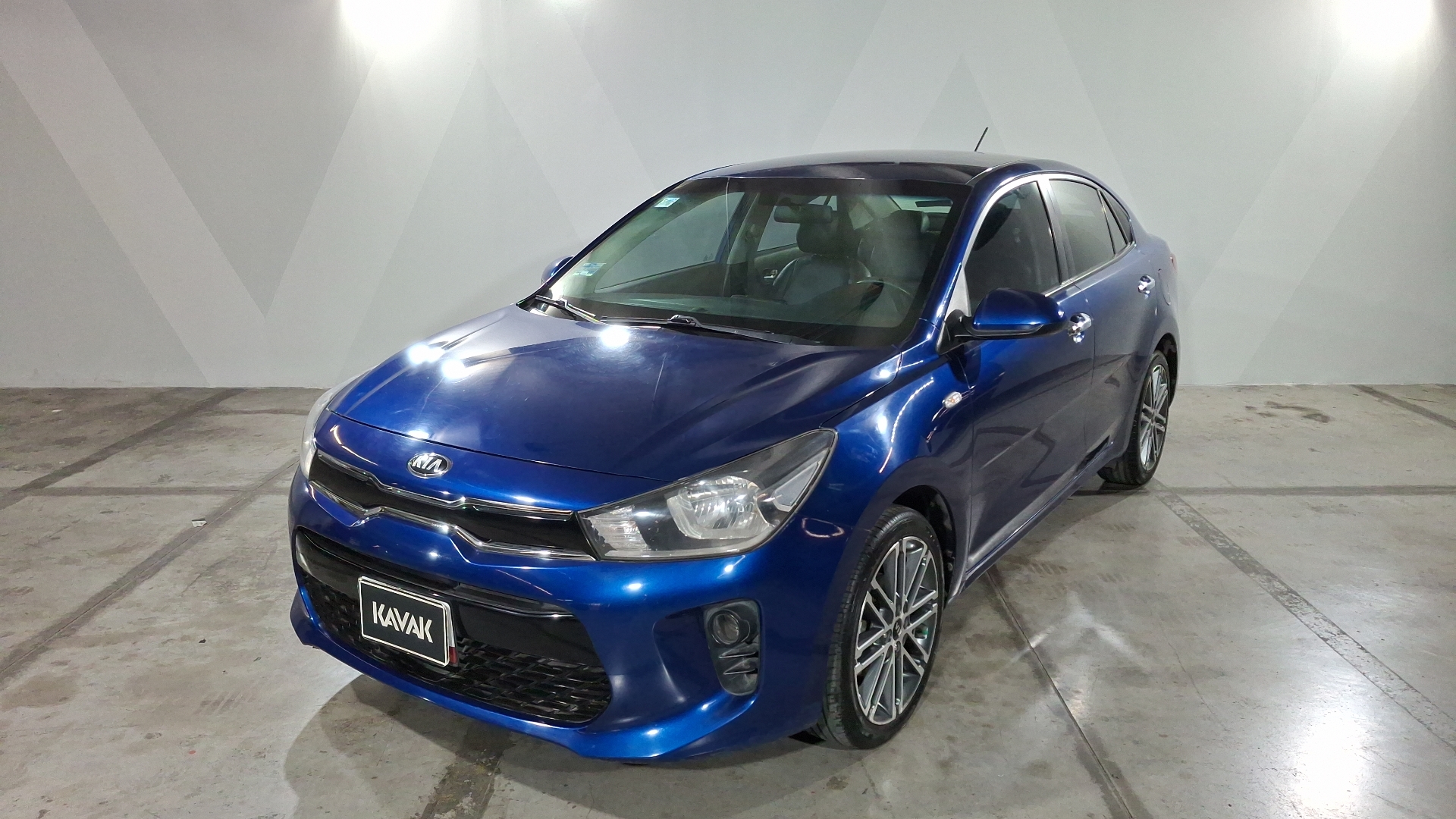Autos Kia Rio 1.6 EX AUTO Sedan 2019 usados | KAVAK México
