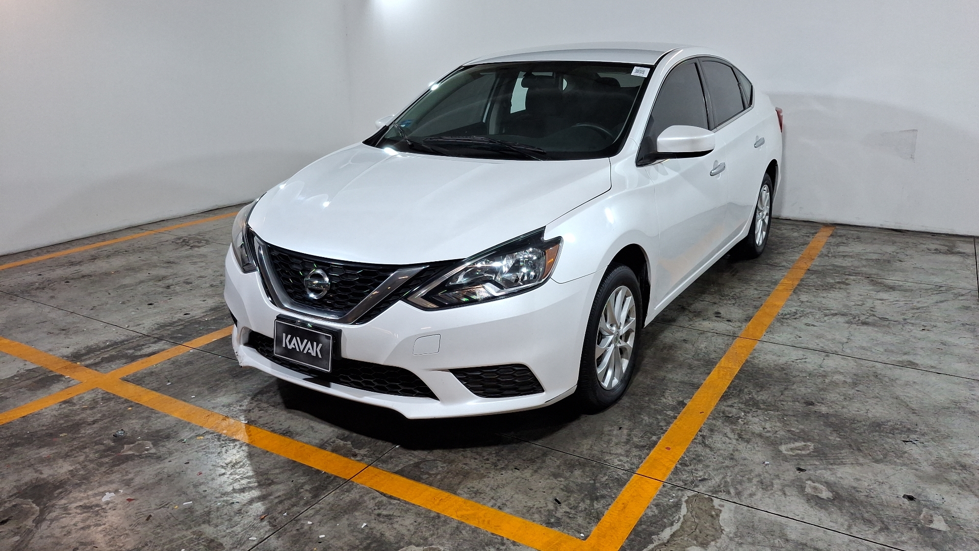 Autos Nissan Sentra 1.8 SENSE Sedan 2019 usados | KAVAK México