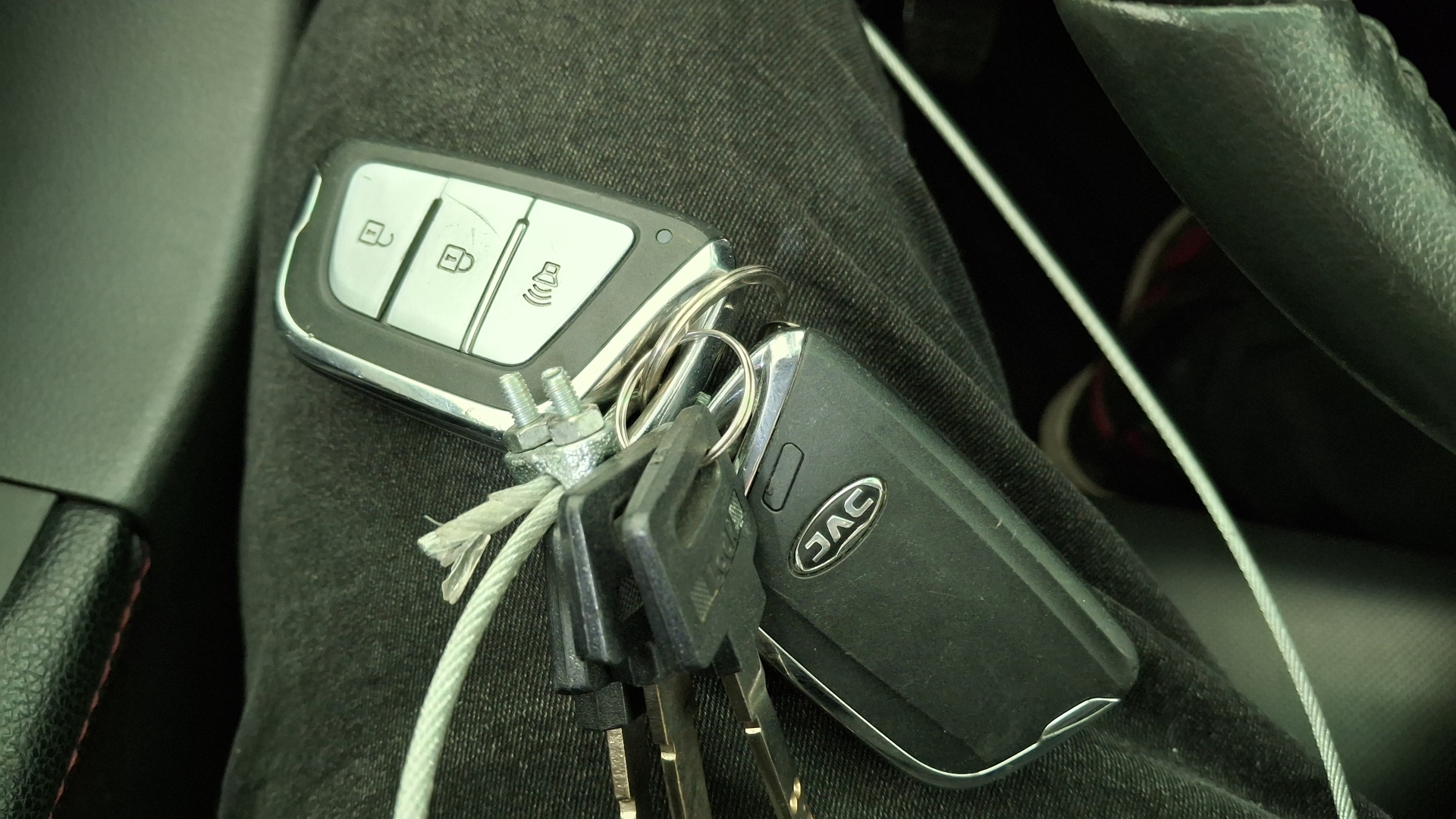 JAC T8 — foto 17 de 17