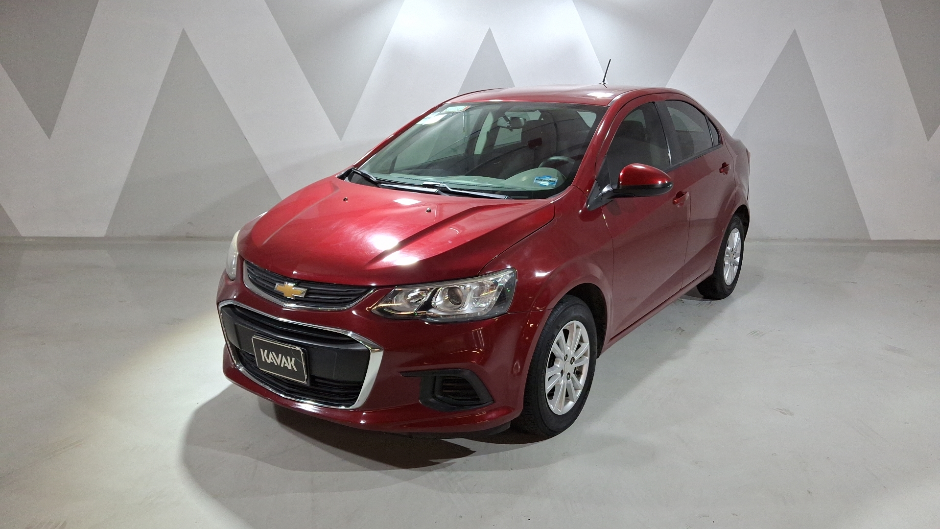 Autos Chevrolet Sonic 1.6 AT E LT Sedan 2017 usados | KAVAK México