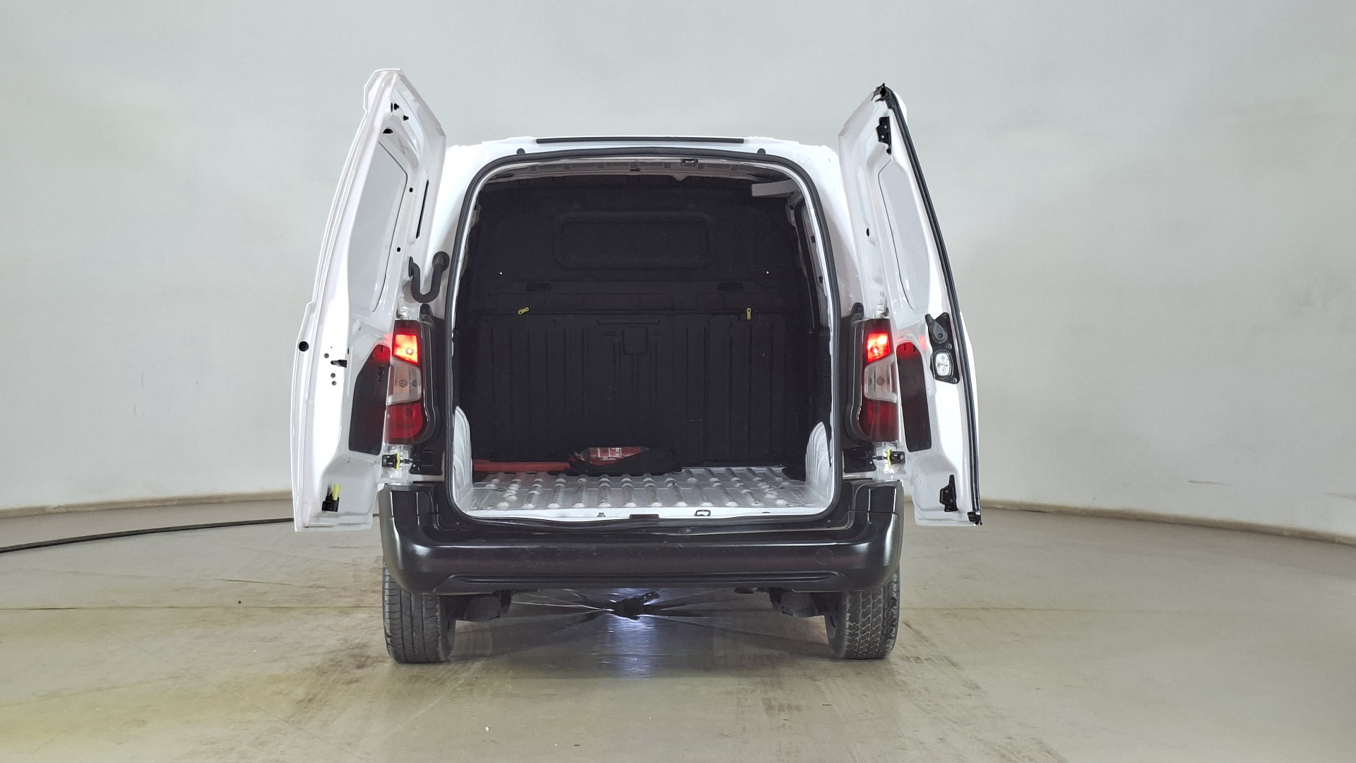 Opel Combo — foto 6 de 15