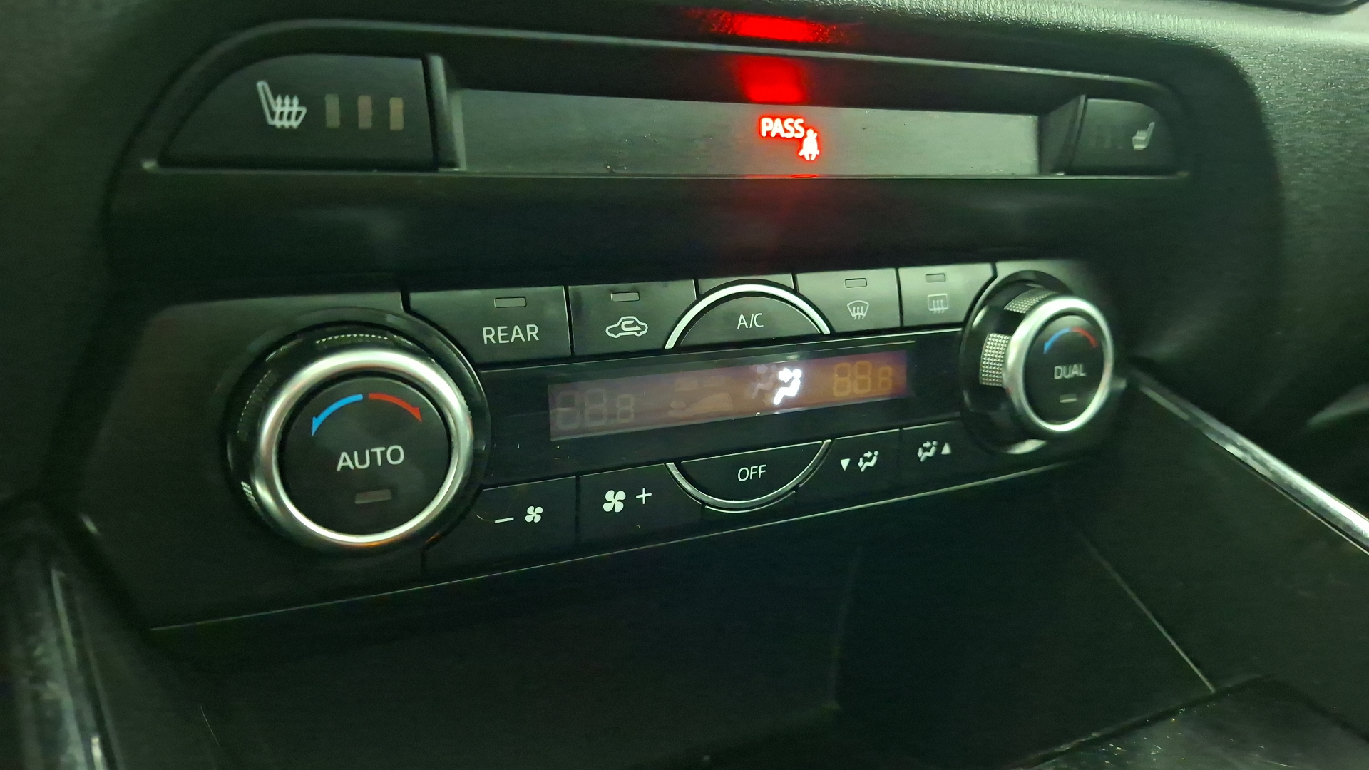 Mazda CX-9 — foto 18 de 19