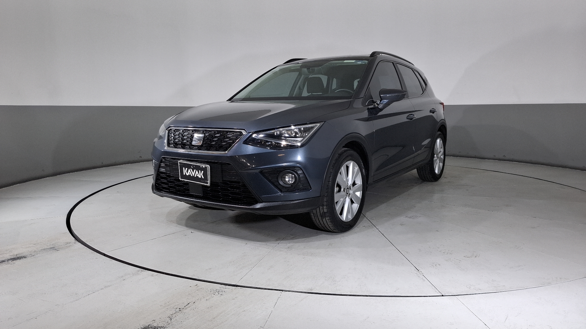 Style Auto Autos Seat Arona 1.6 STYLE AUTO Suv 2021 usados | KAVAK México