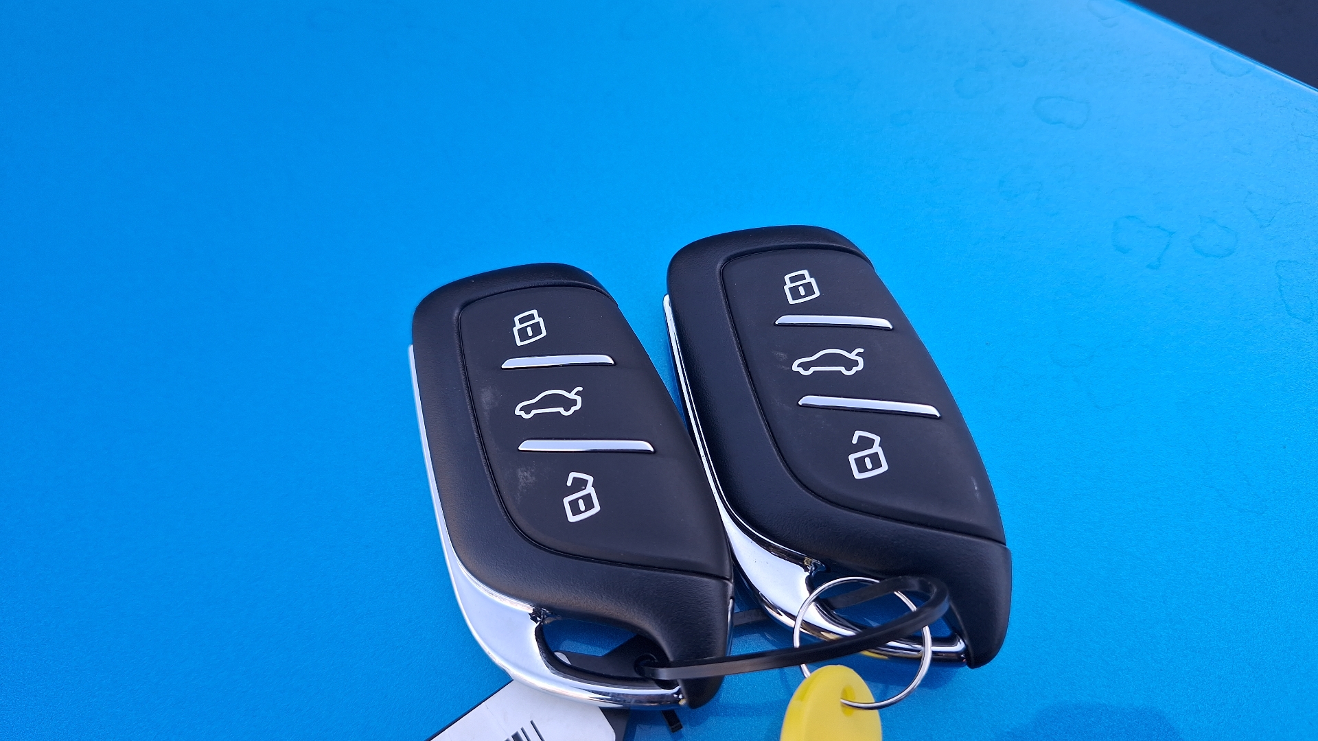 MG Zs — foto 7 de 16