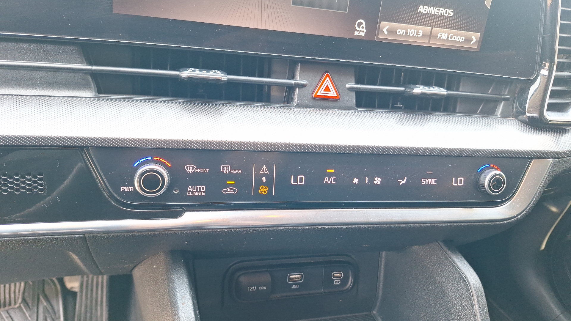 KIA Sportage — foto 15 de 15
