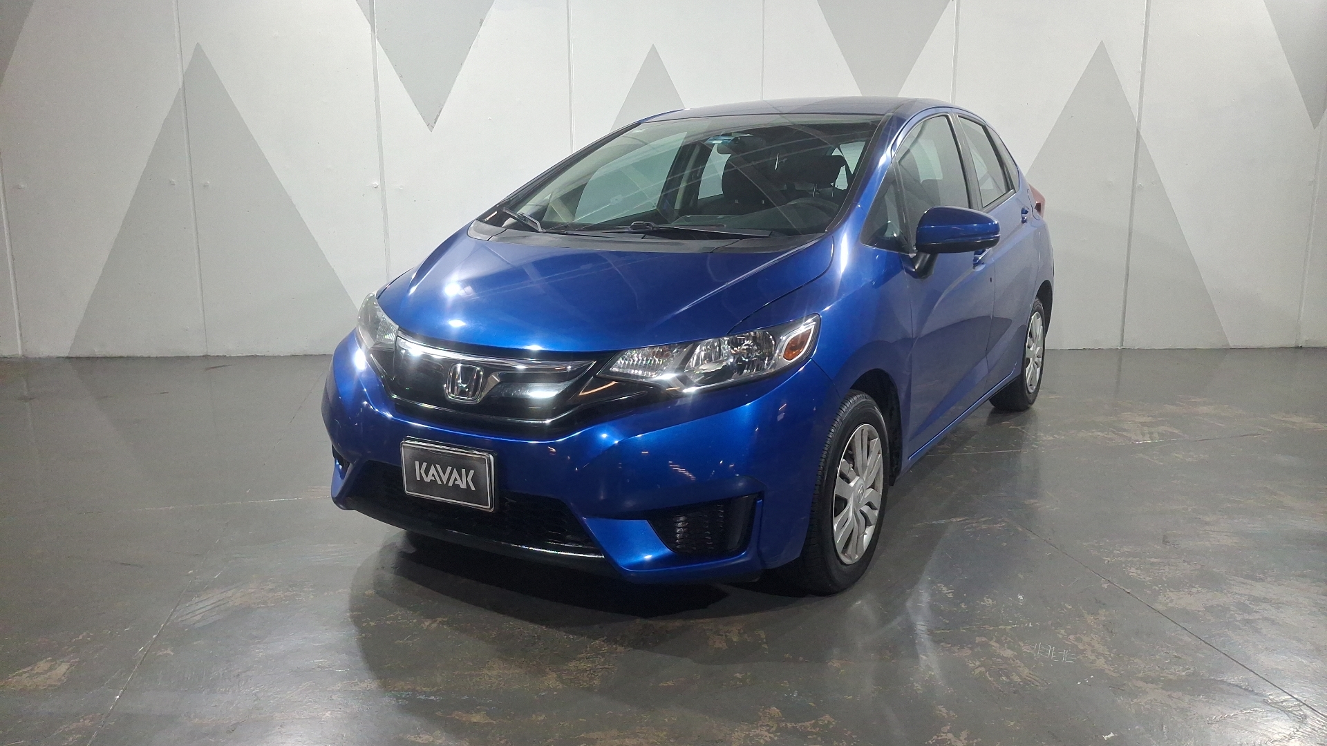Autos Honda Fit 1.5 COOL Hatchback 2017 usados | KAVAK México