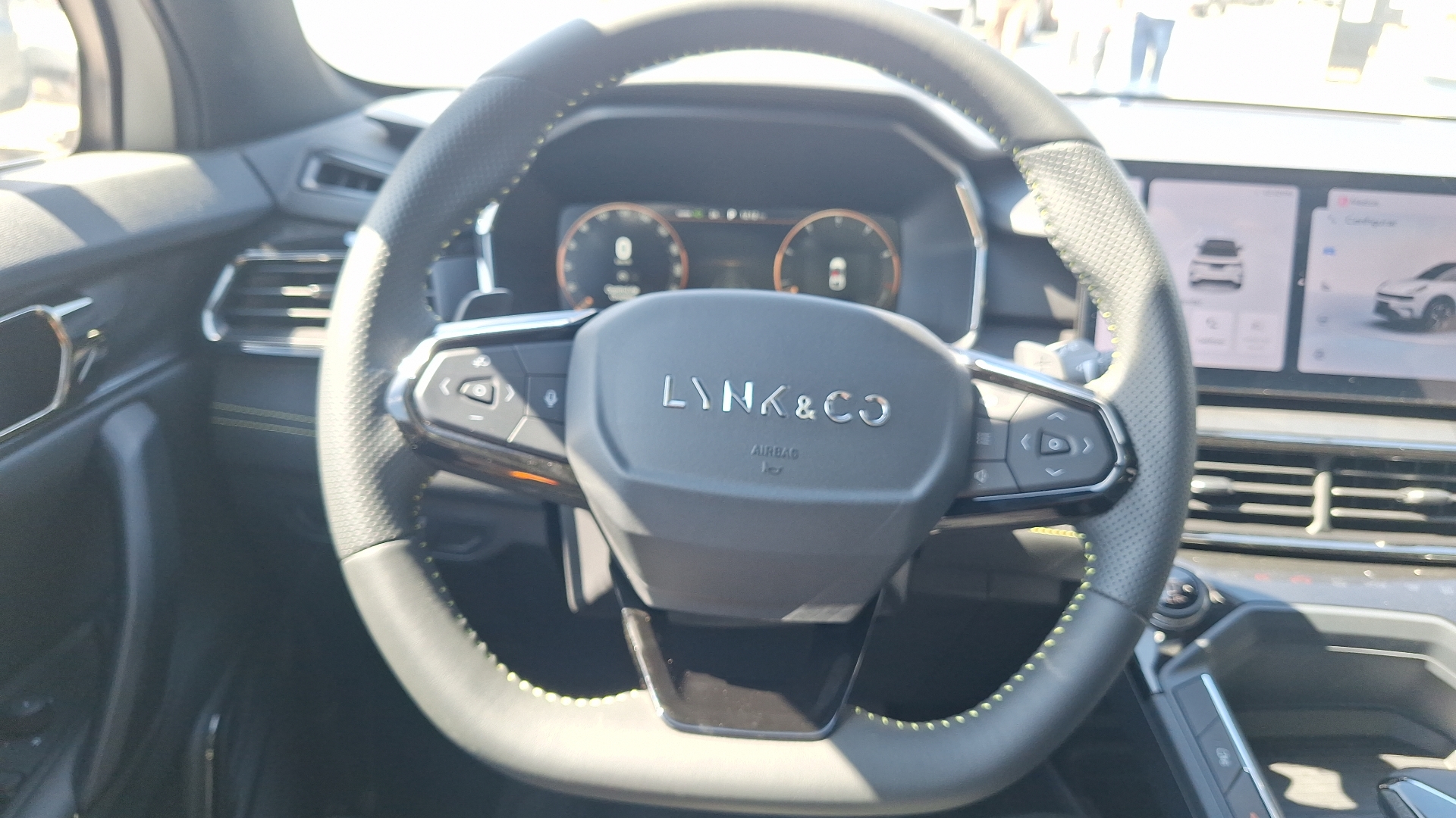 Lync & Co 6 — foto 8 de 16
