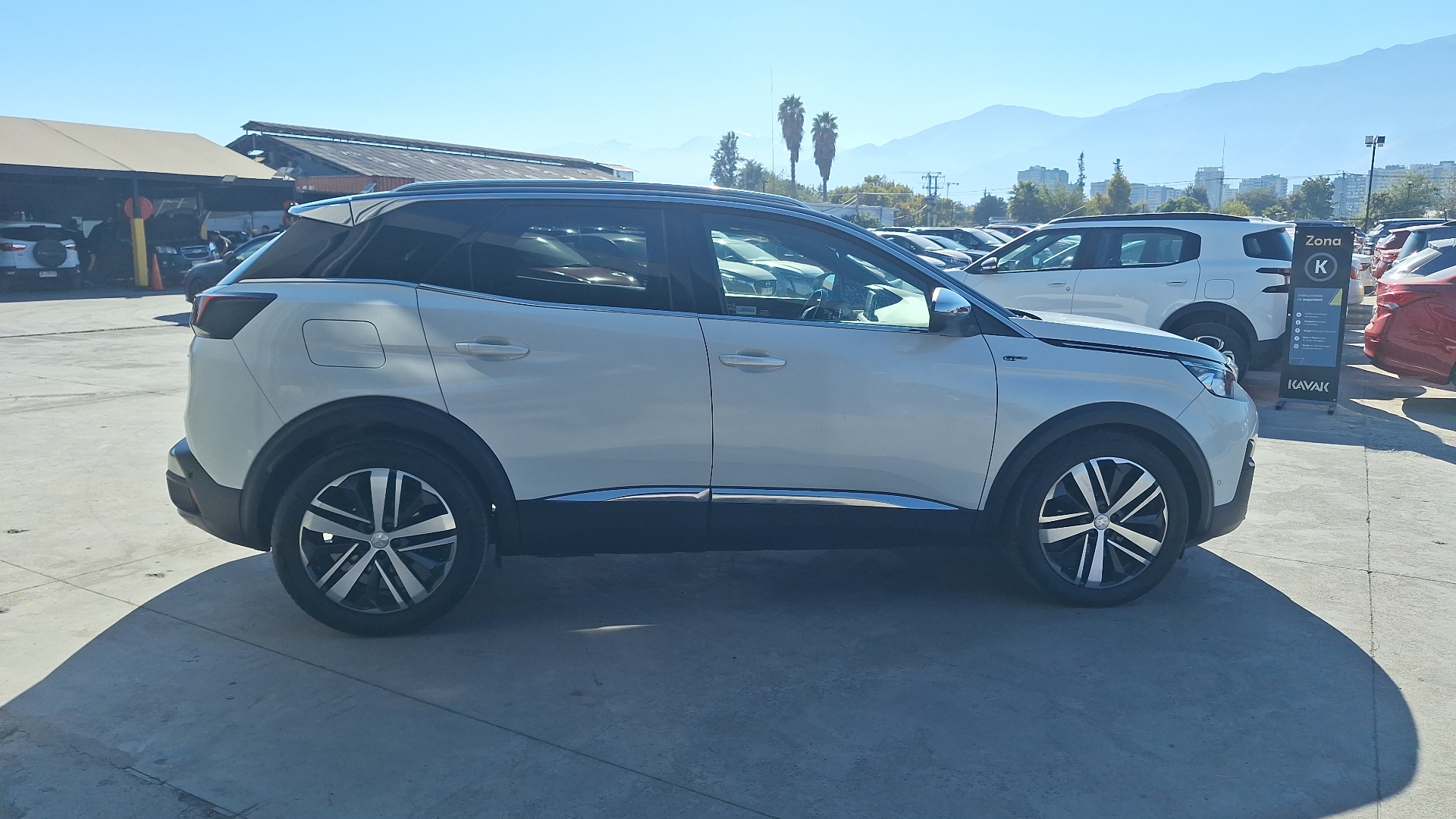 Peugeot 3008 — foto 5 de 16