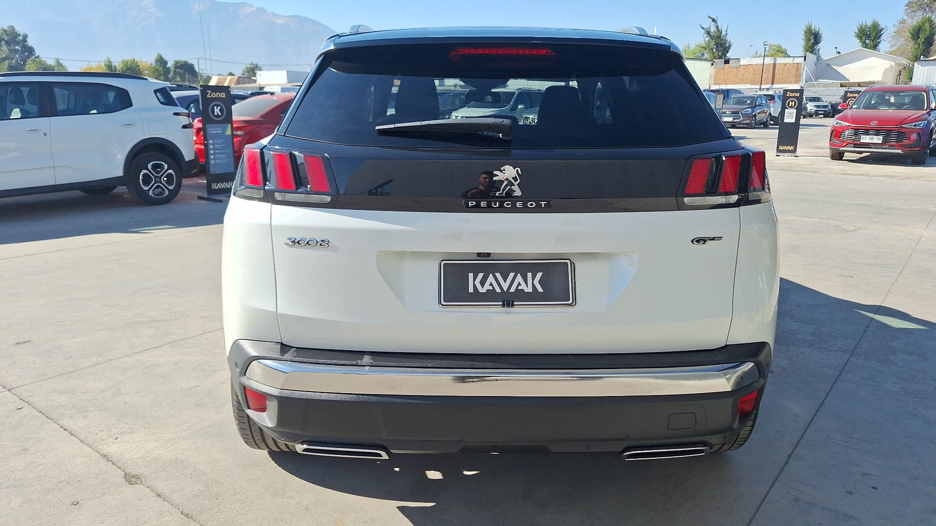 Peugeot 3008 — foto 3 de 16