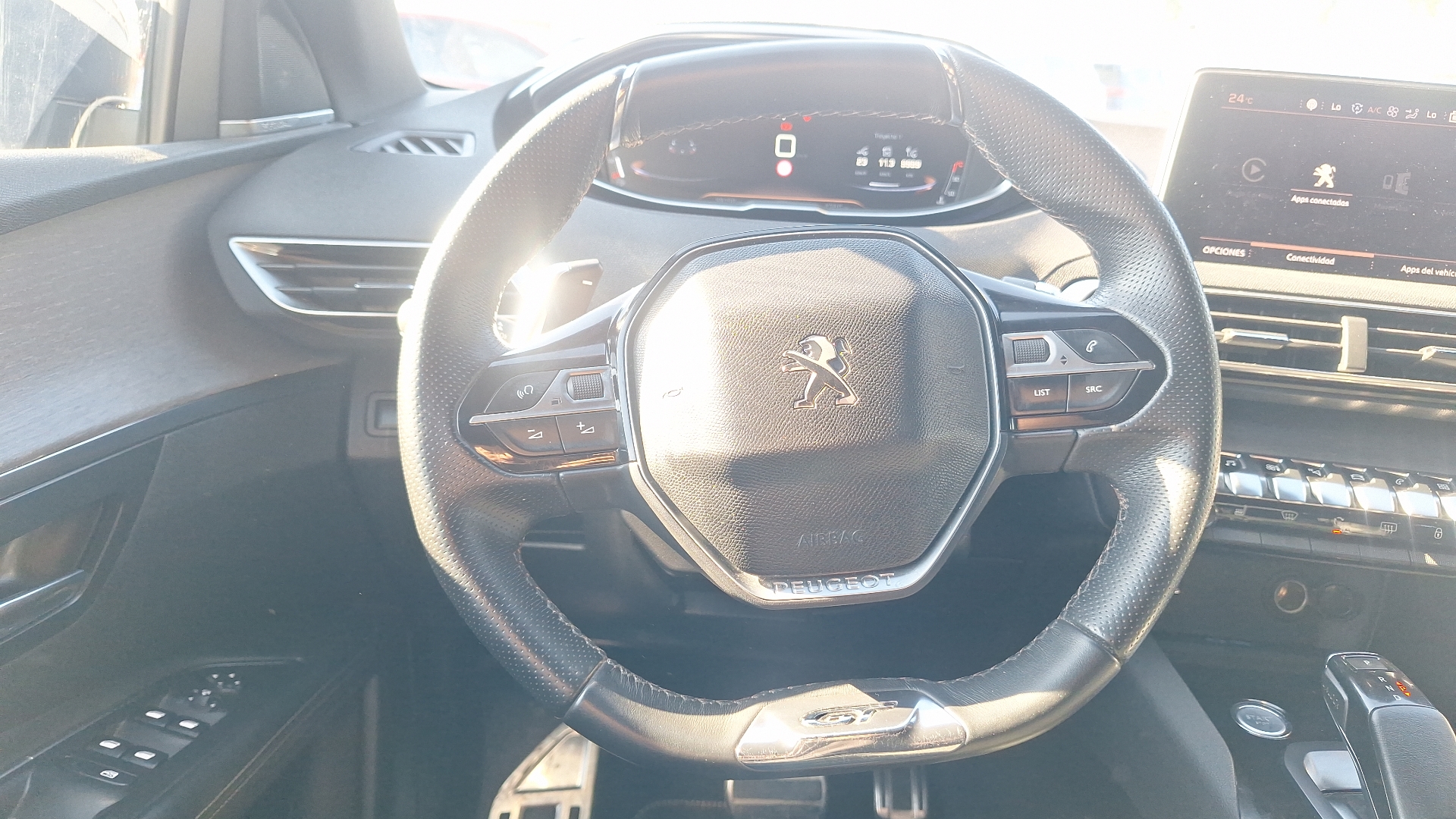 Peugeot 3008 — foto 8 de 16