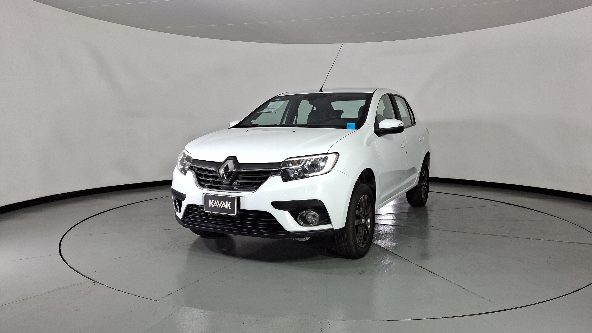 Renault Logan 2023