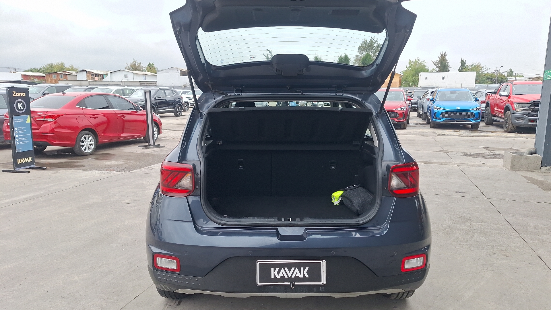 Hyundai Venue — foto 4 de 15