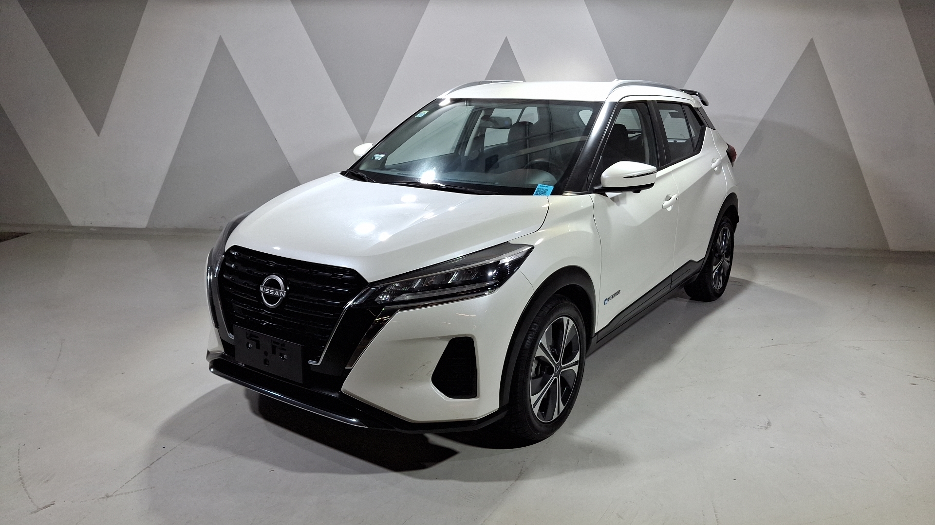 Nissan Kicks Play 2026