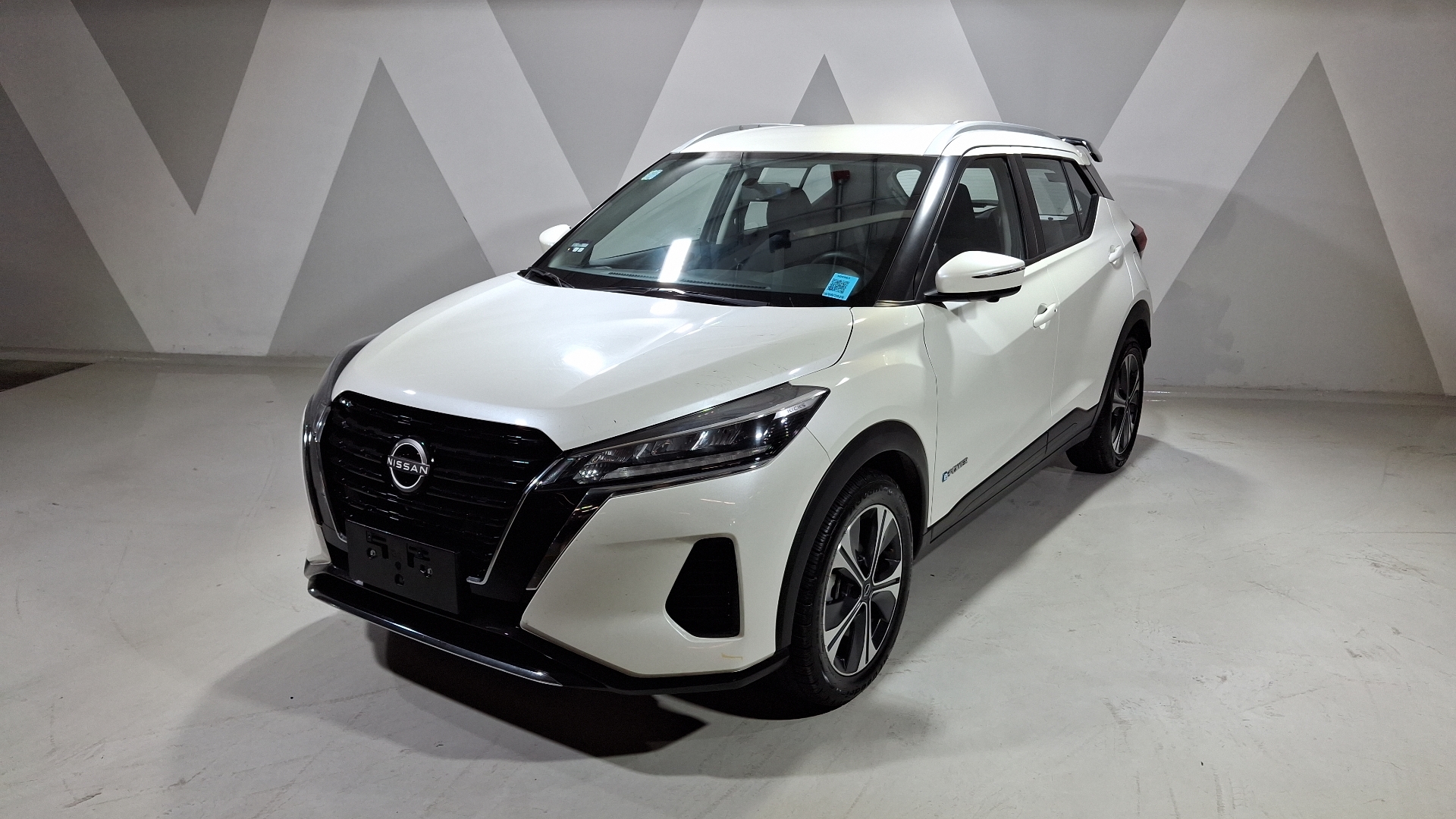 Nissan Kicks Play 2026