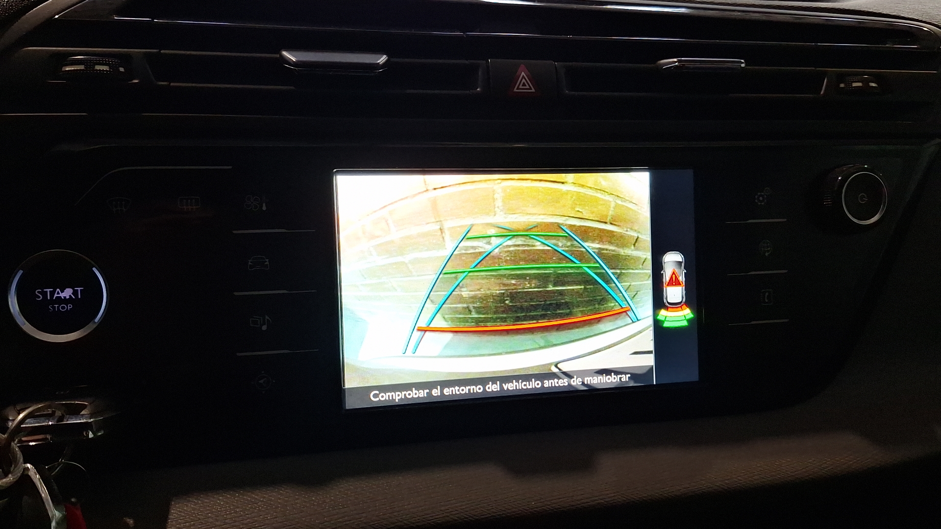 Citroën C4 Picasso — foto 13 de 17