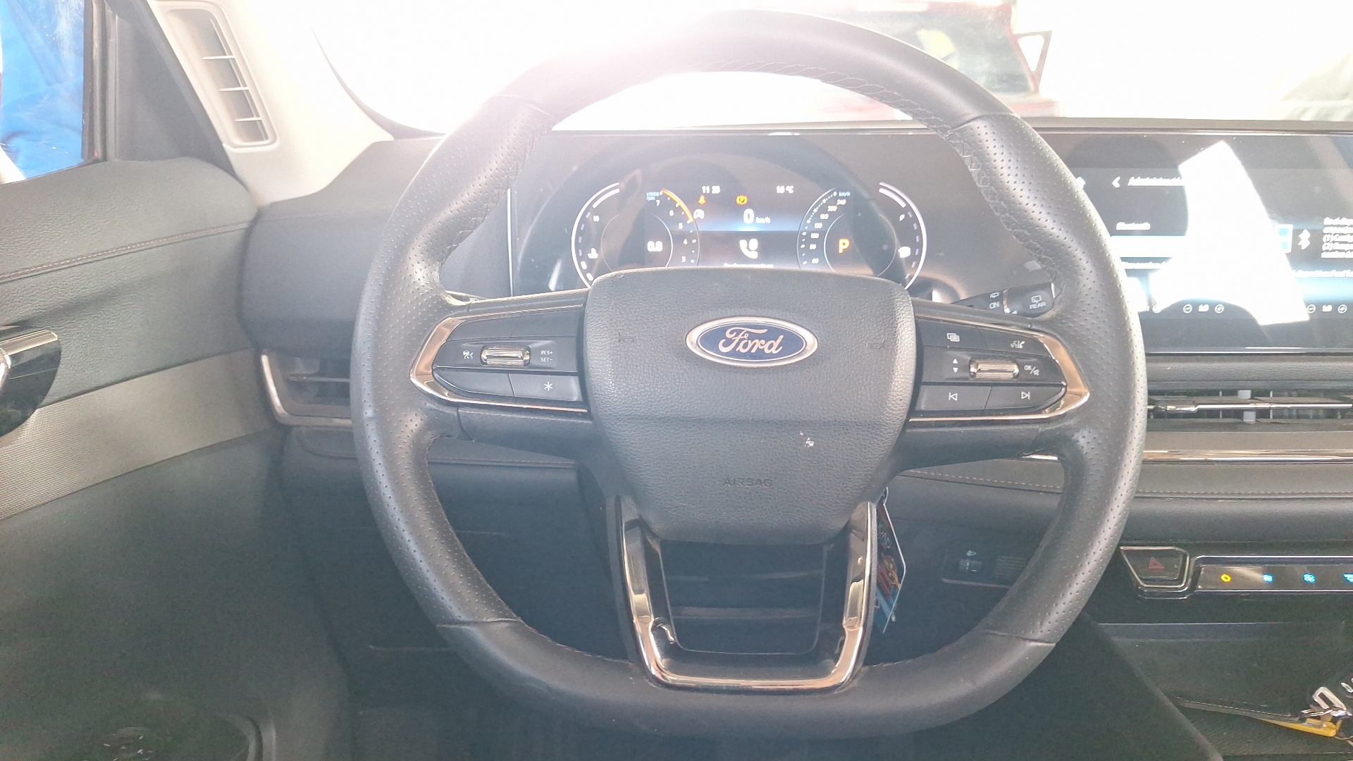 Ford Territory — foto 8 de 15