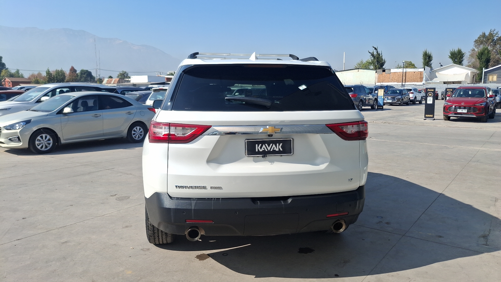 Chevrolet Traverse — foto 5 de 16