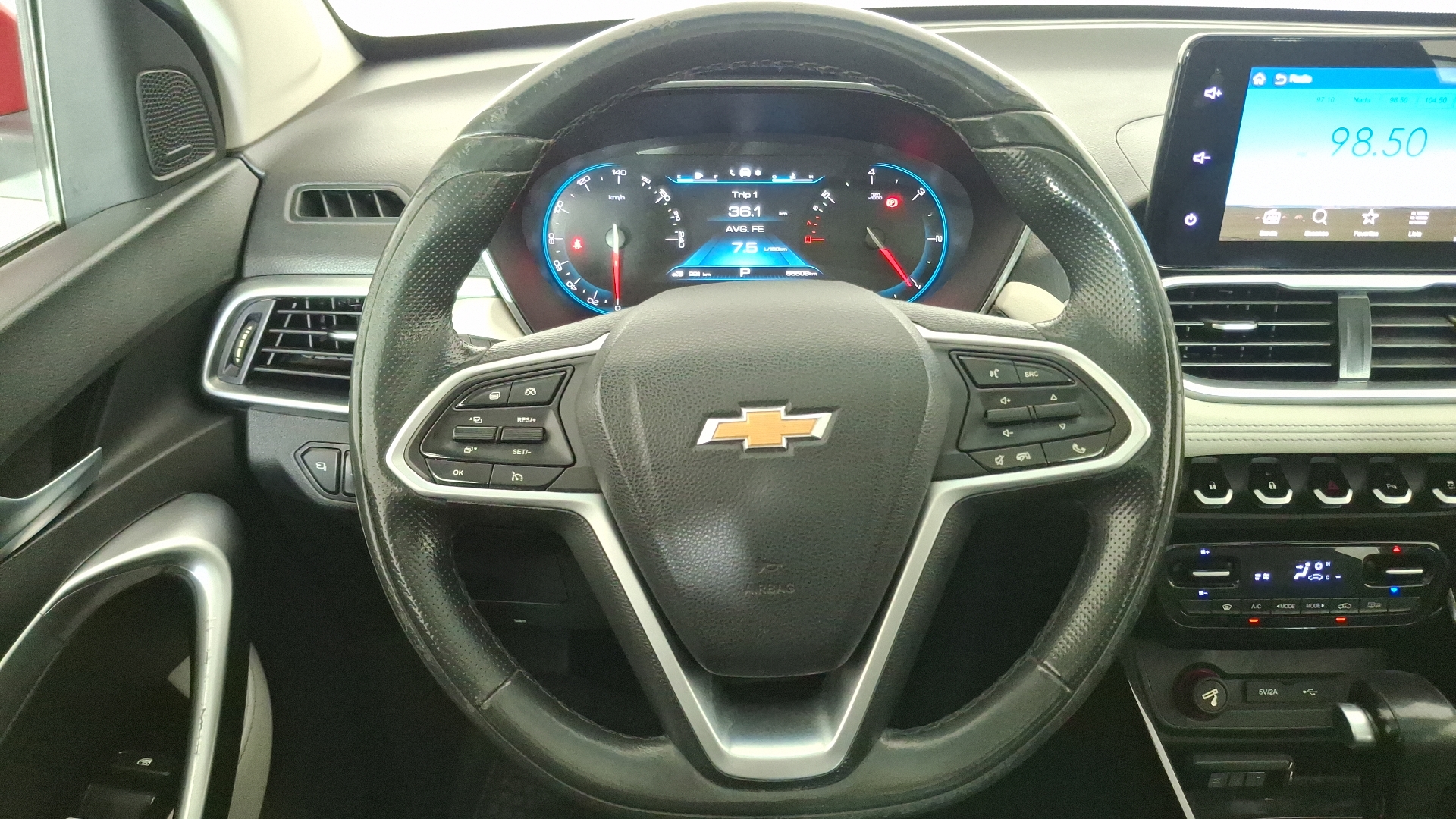 Chevrolet Captiva — foto 8 de 18