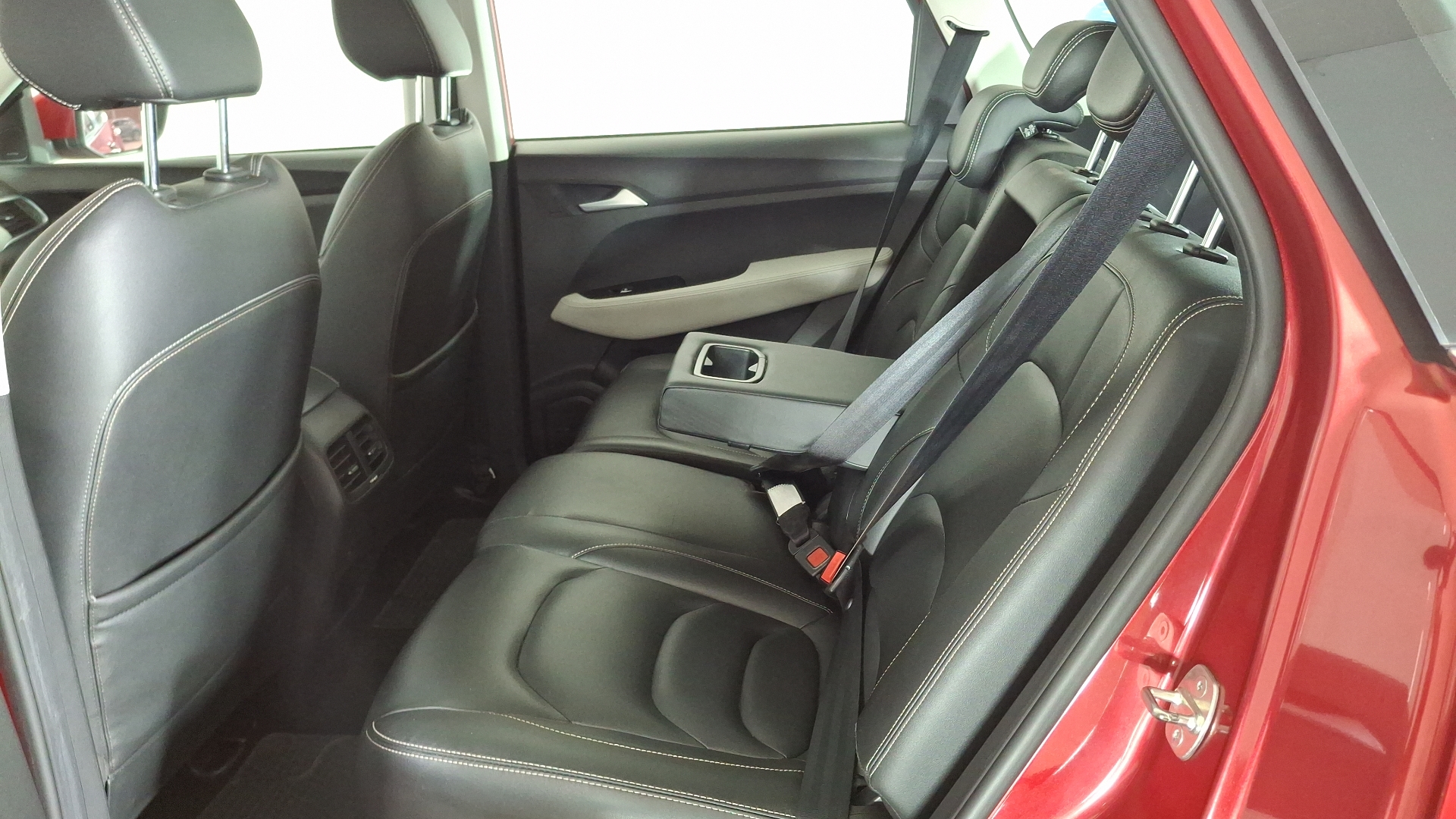 Chevrolet Captiva — foto 15 de 18