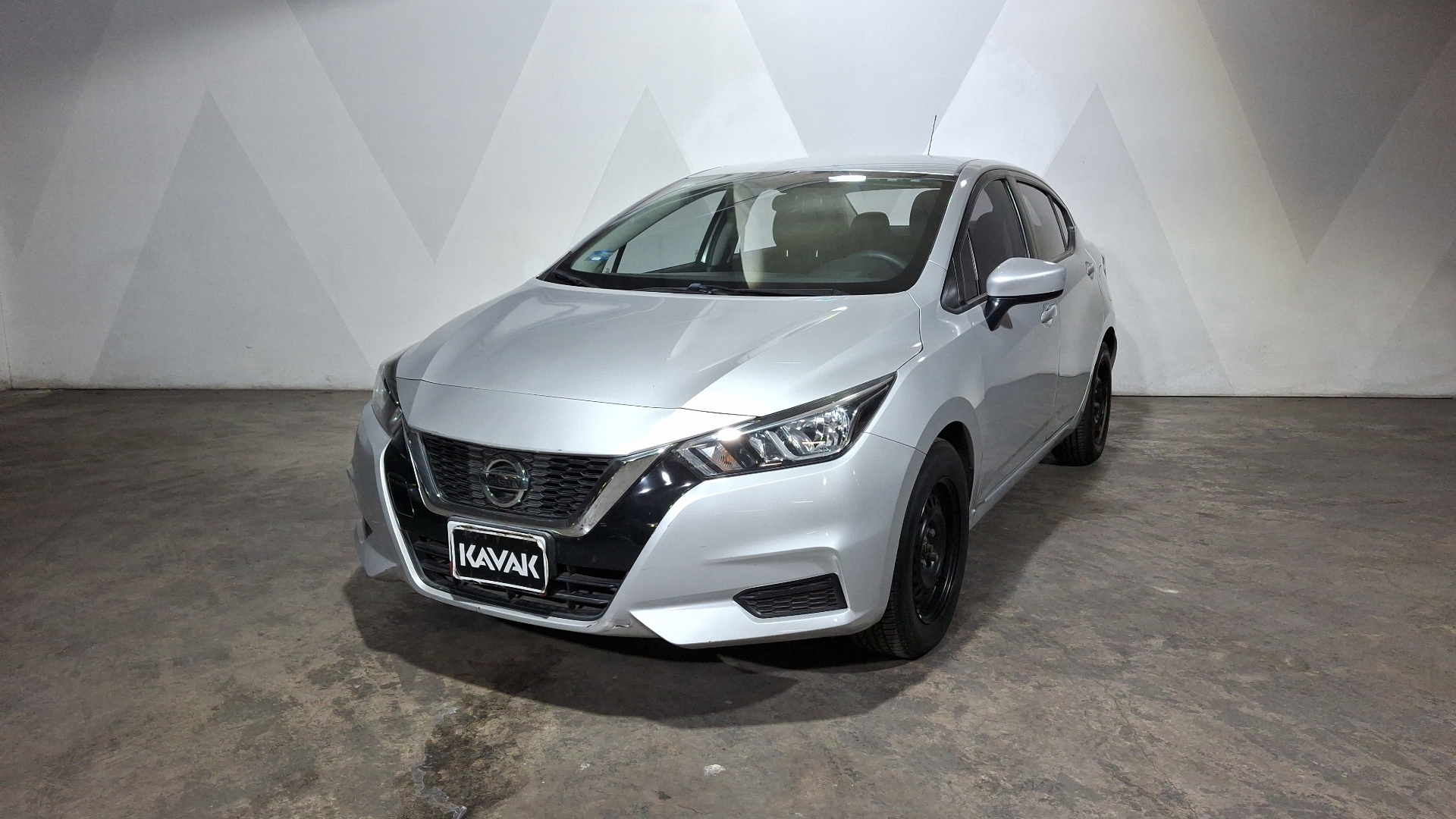 Nissan Versa 2021