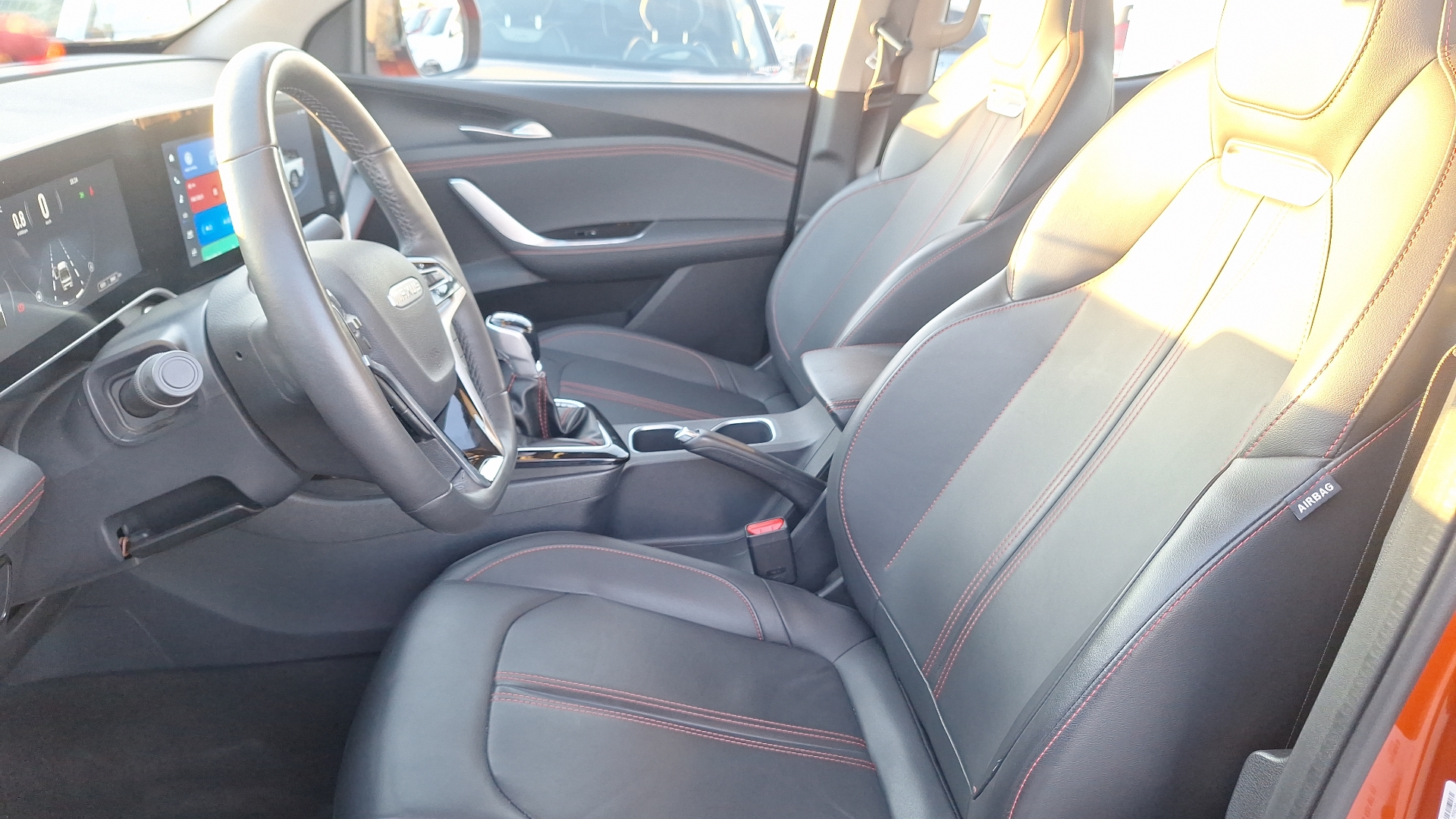 Maxus T90 — foto 15 de 16
