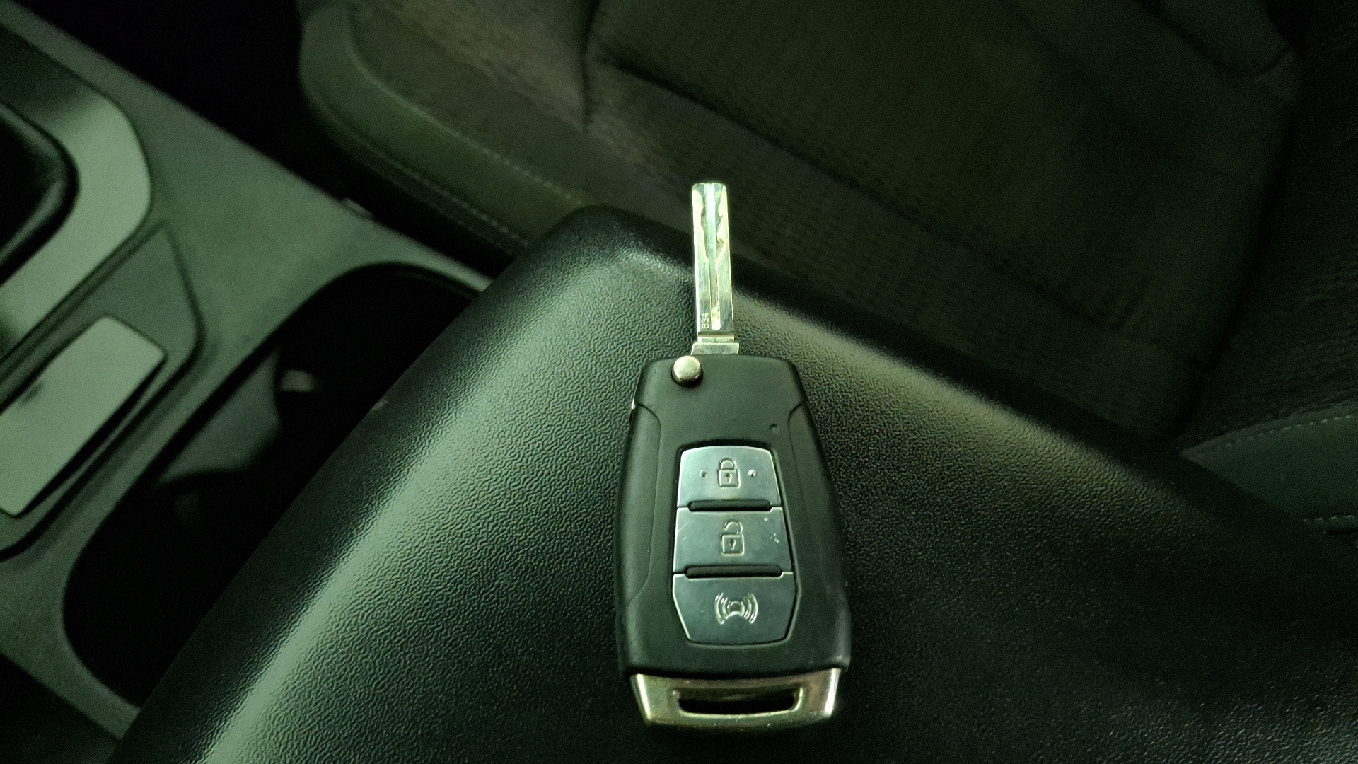 SsangYong Grand Musso — foto 15 de 15