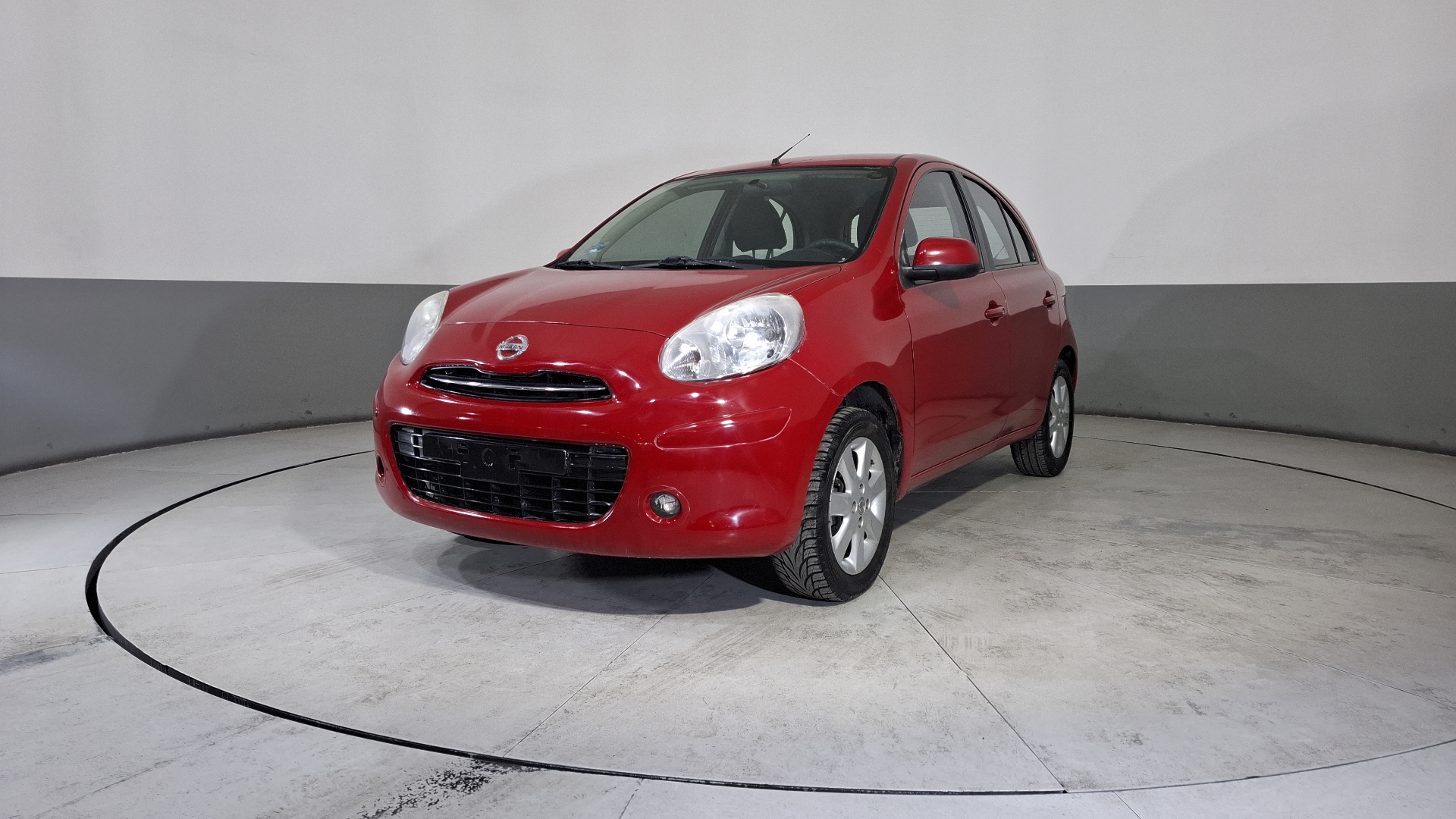 Nissan March 2013