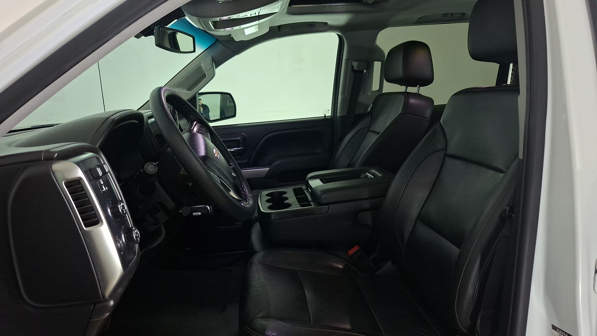 Chevrolet Silverado — foto 14 de 17