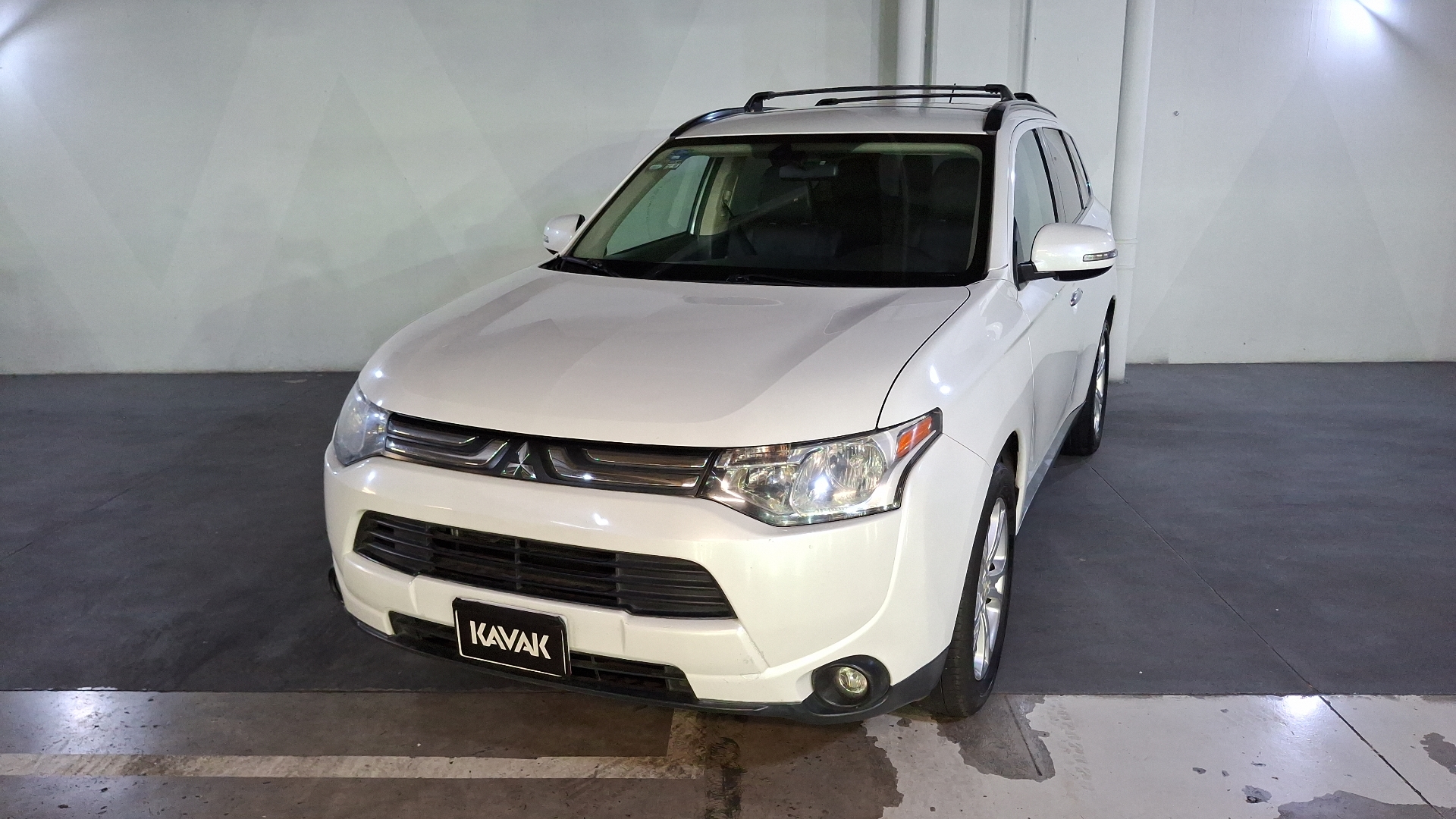 Mitsubishi Outlander 2014