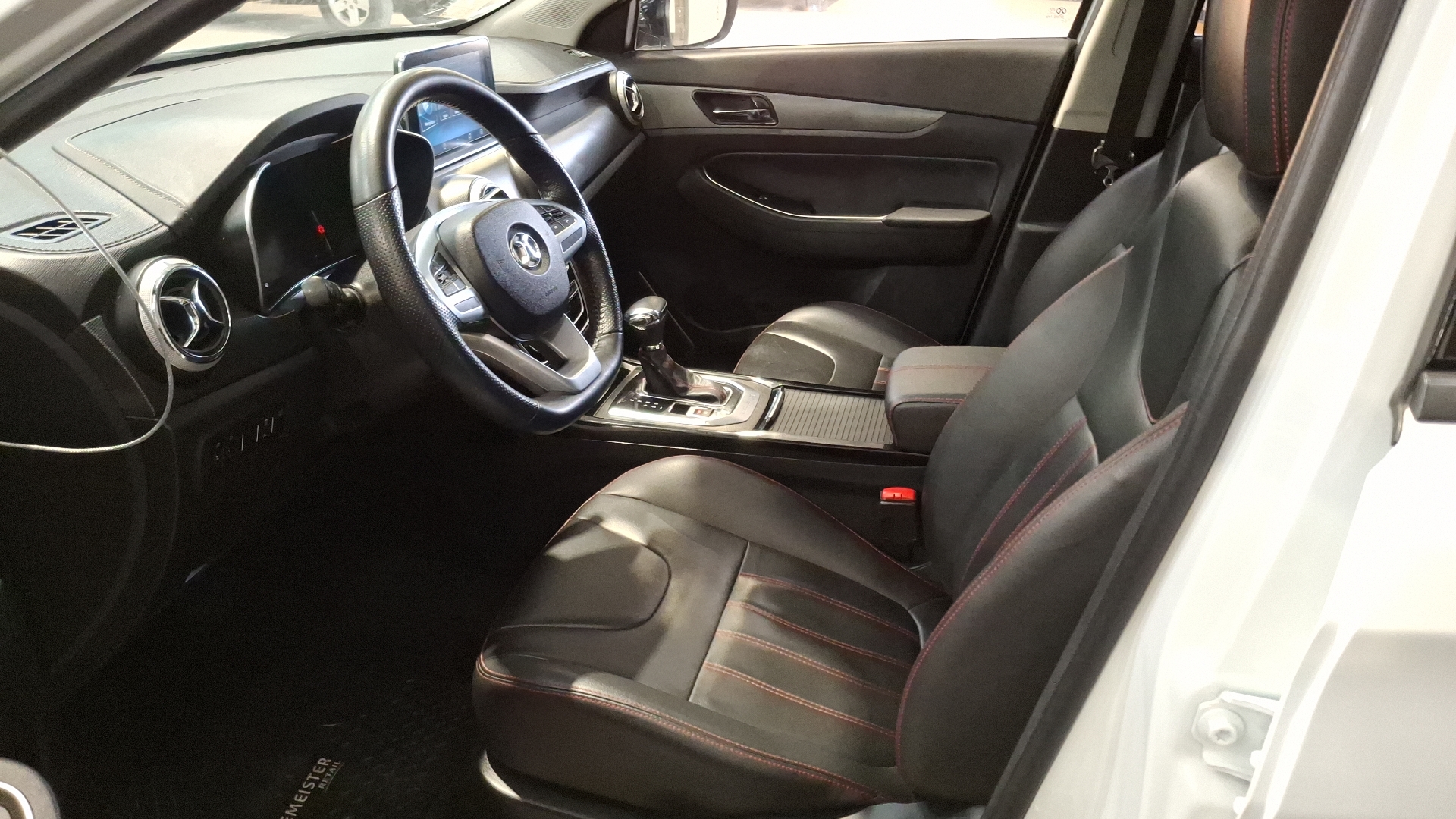 BAIC X55 — foto 14 de 17