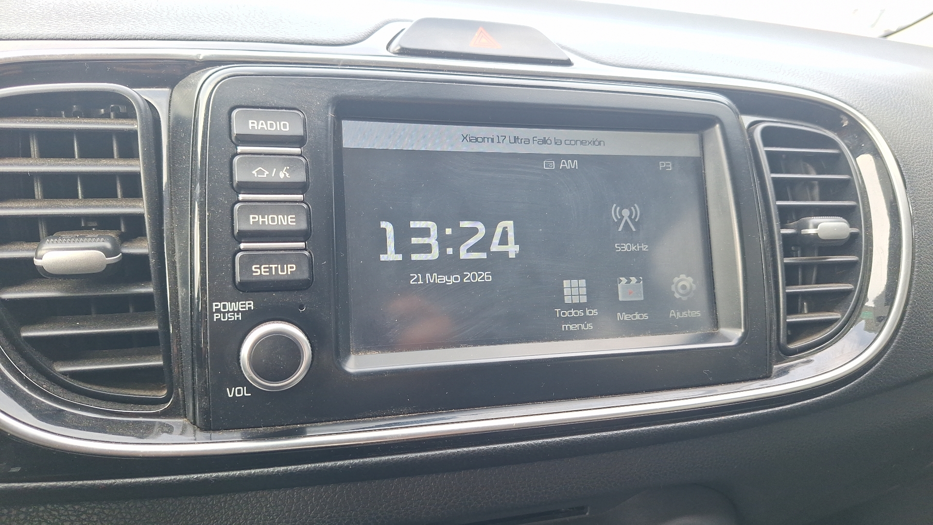 KIA Soluto — foto 10 de 15