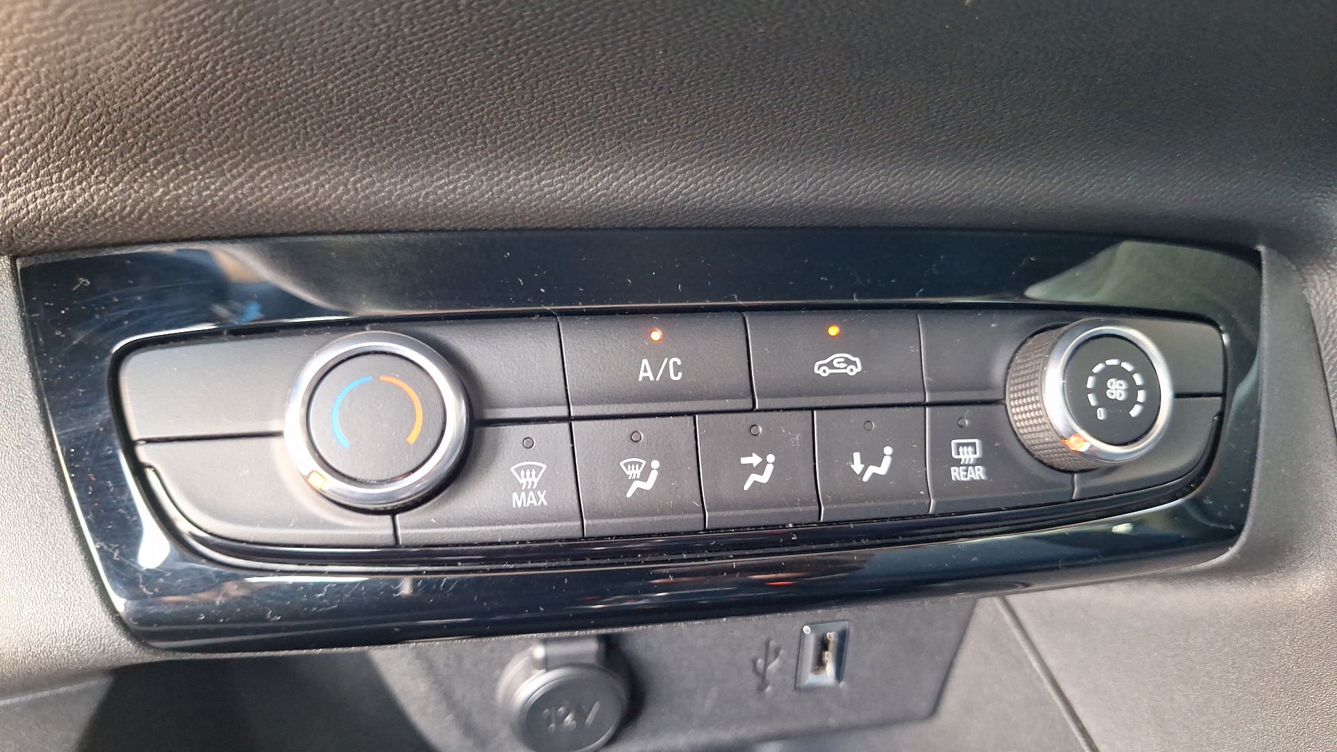 Opel Corsa — foto 15 de 15
