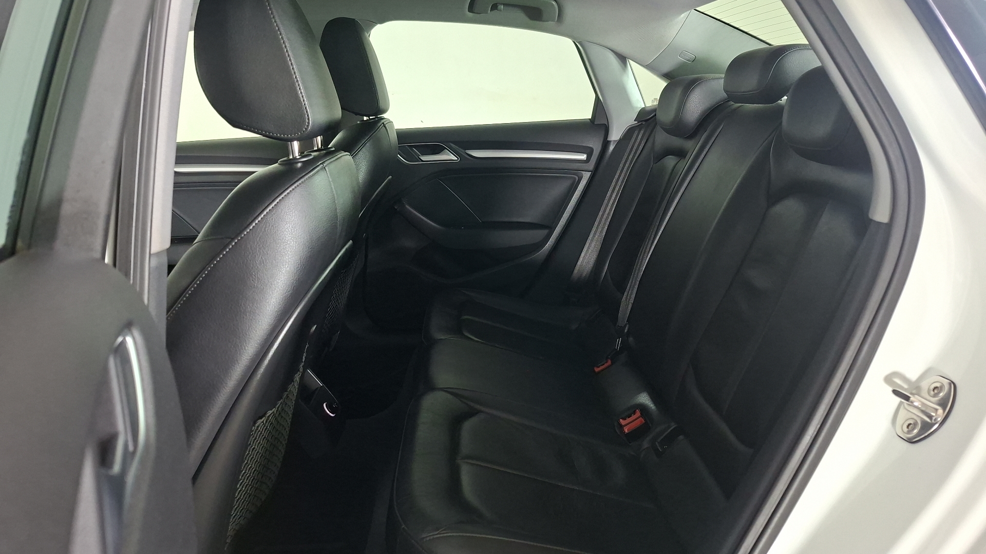 Audi A3 — foto 15 de 17