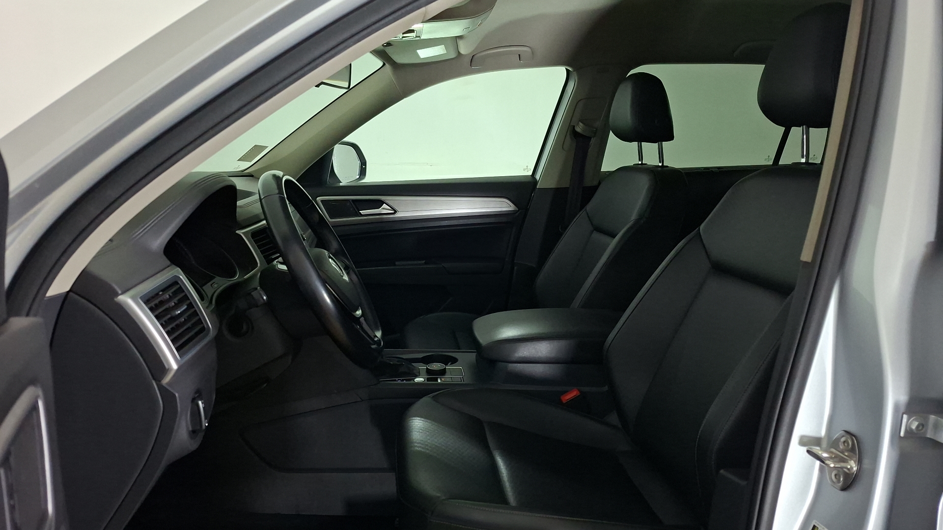 Volkswagen Atlas — foto 14 de 18