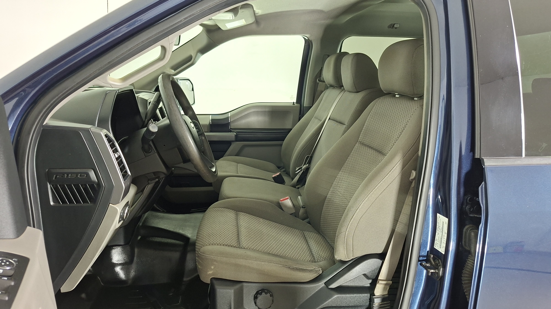 Ford F-150 — foto 13 de 16