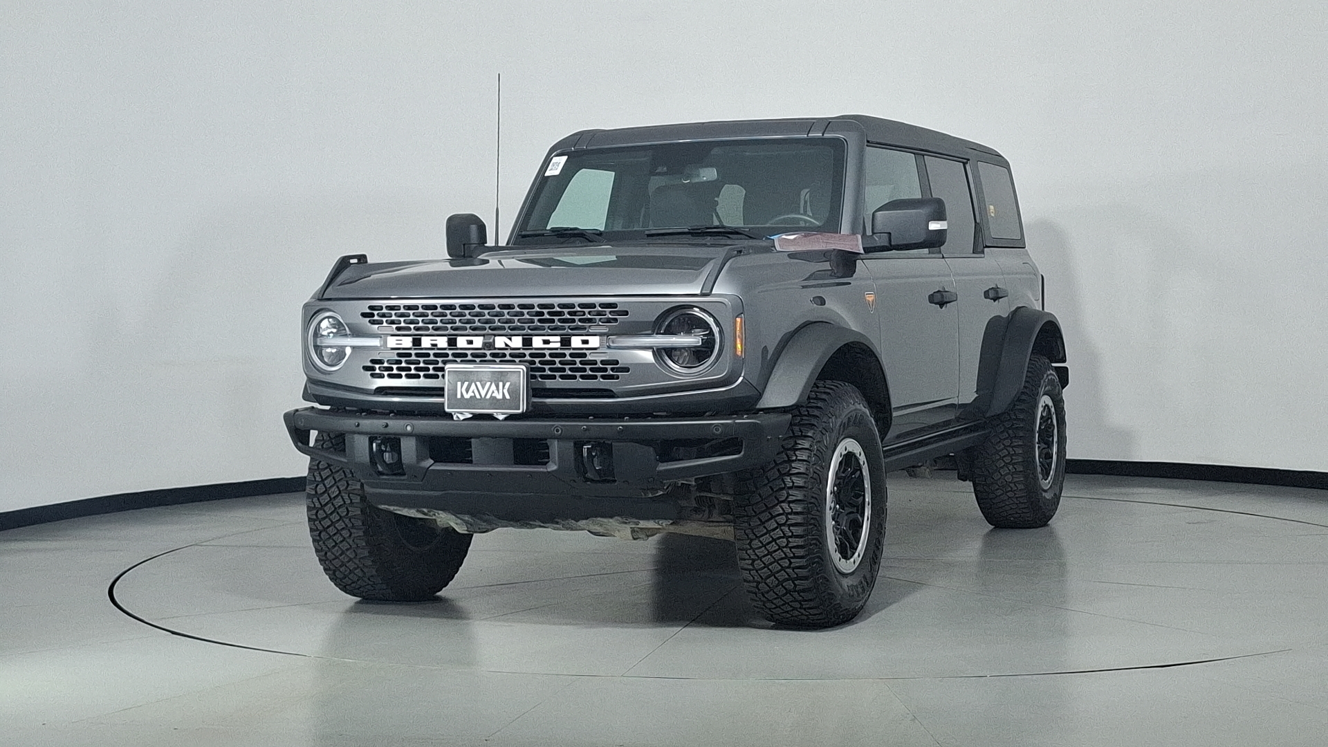 Ford Bronco 2023