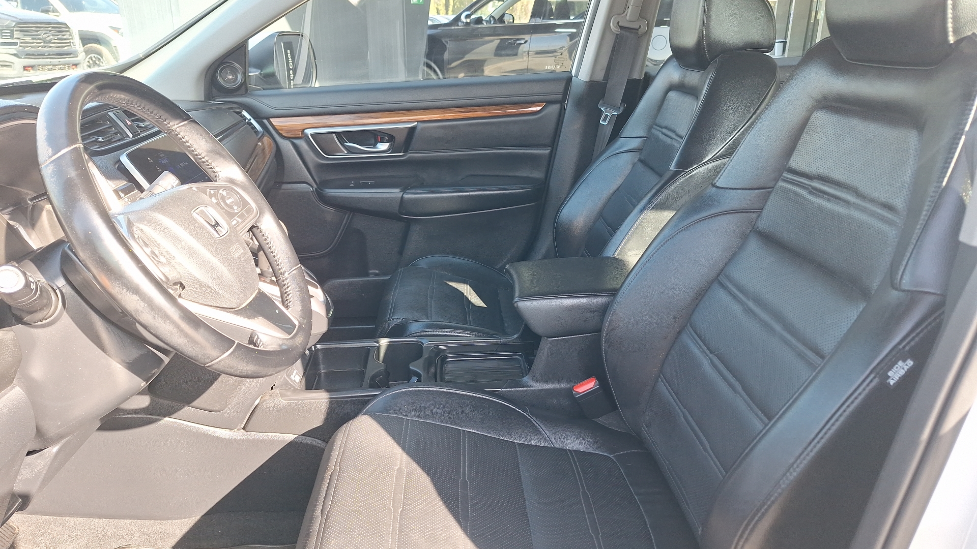 Honda CR-V — foto 15 de 16