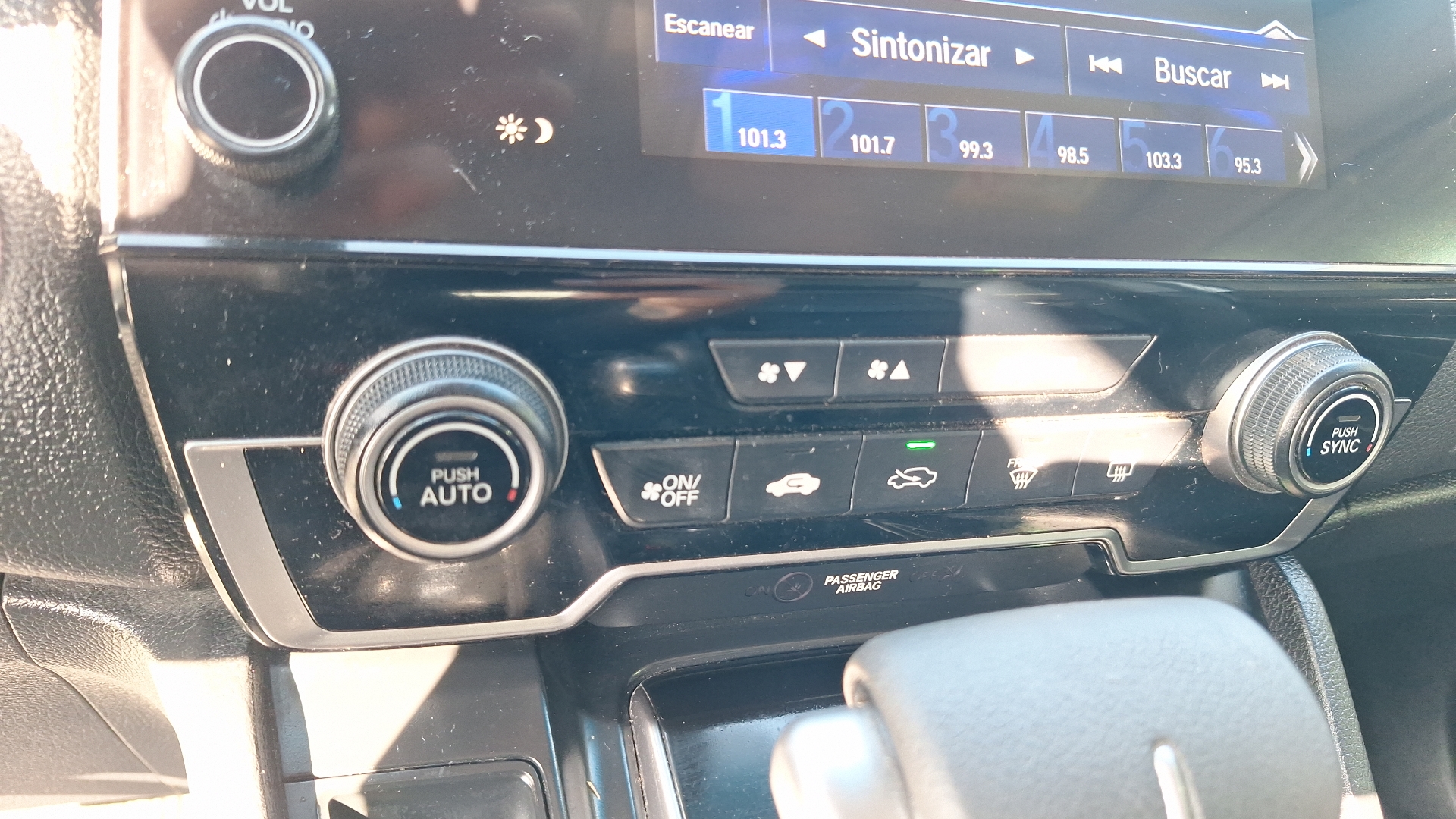 Honda CR-V — foto 16 de 16